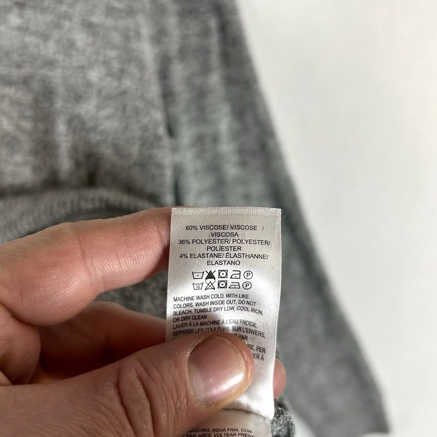 Lucky Brand Lucky Brand Lightweight V-Neck Sweater Womens Large Long Sleeve Pullover Gray Size L / US 10 / IT 46 - 5 Thumbnail