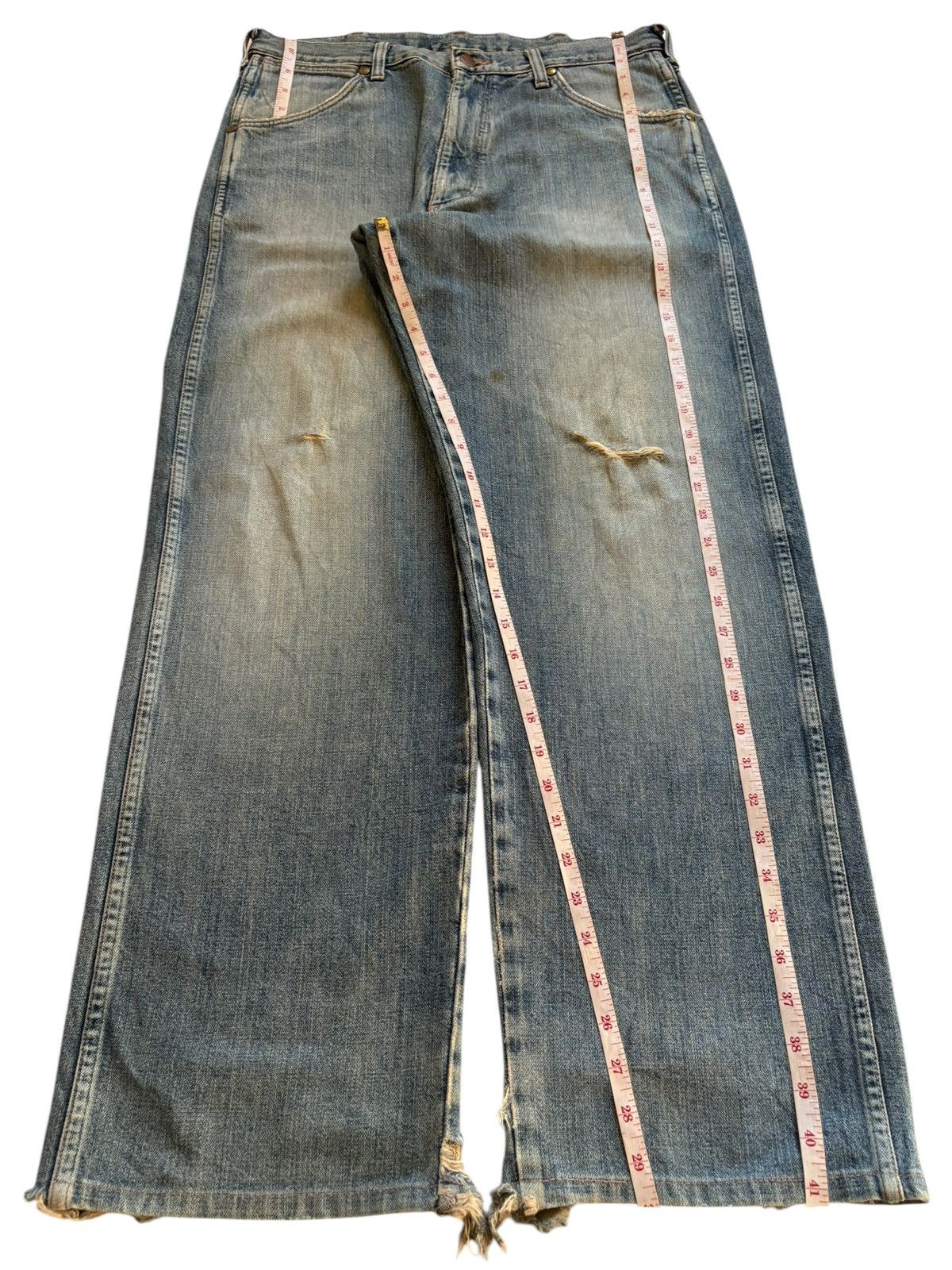 Japanese Brand × Wrangler Vintage Wrangler Rusty Mud Wash Distress Rip Baggy Jeans Size US 33 - 12 Thumbnail