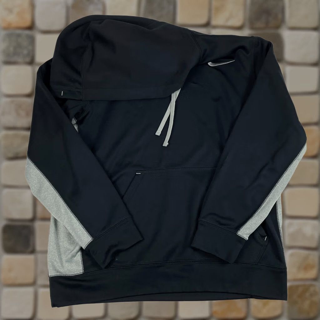 Nike Nike Hoodie Mens M Black Medium Therma Long Sleeve Pullover Lined Swoosh Outdoors Size US M / EU 48-50 / 2 - 1 Thumbnail