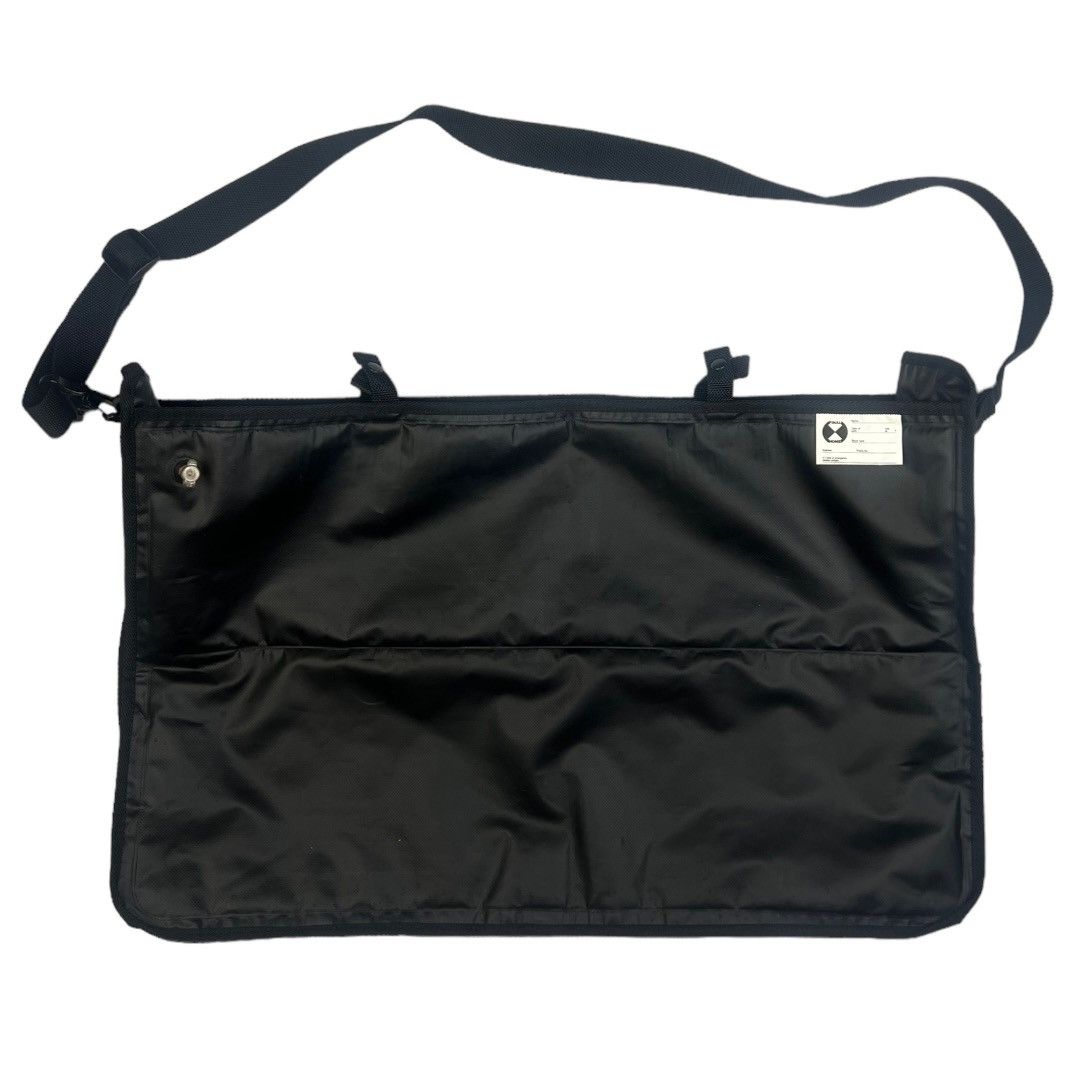 image of Final Home Inflatable Bag in Black, Men's