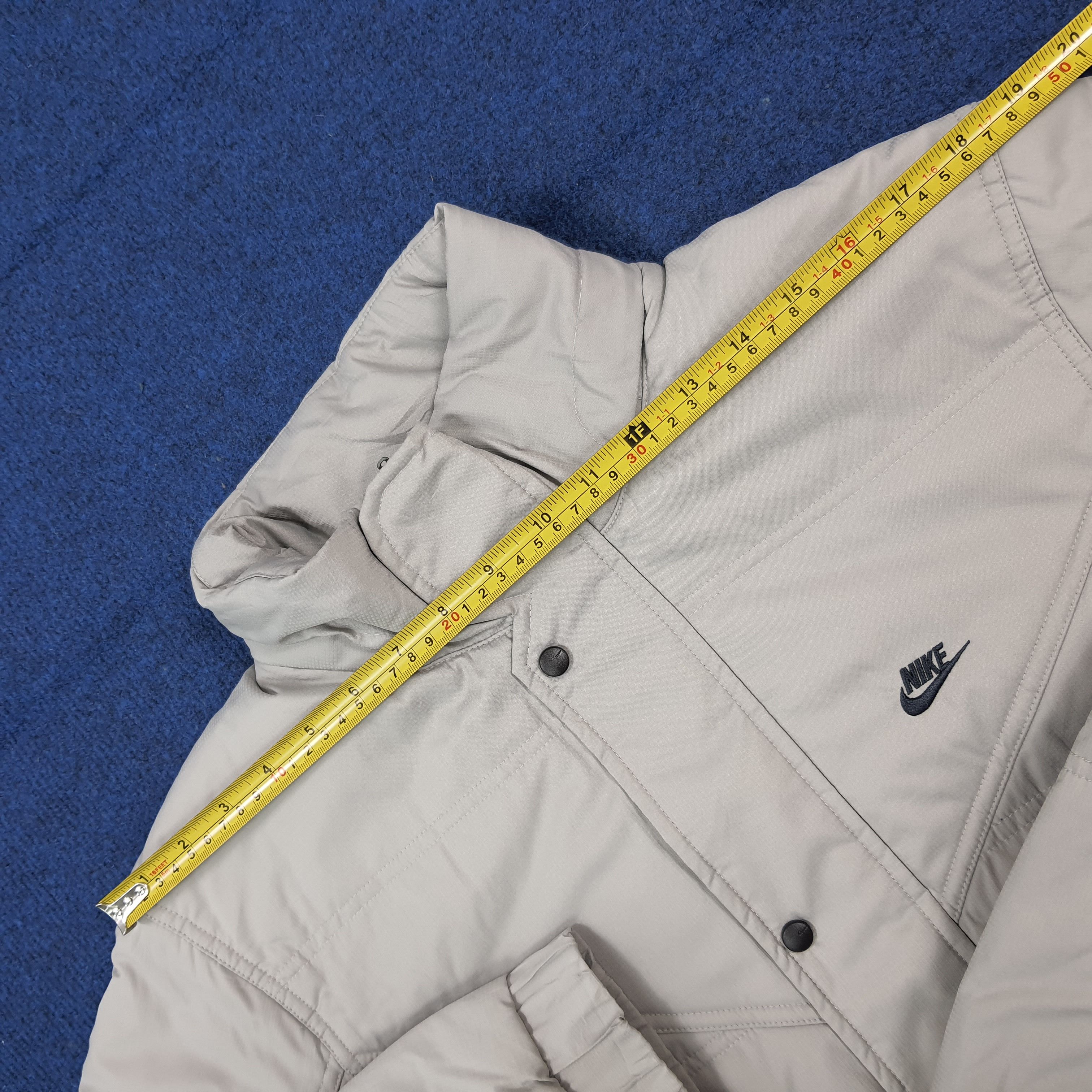 Nike Vintage Nike Outerwear Winter Jacket C293N28 Size US M / EU 48-50 / 2 - 11 Thumbnail