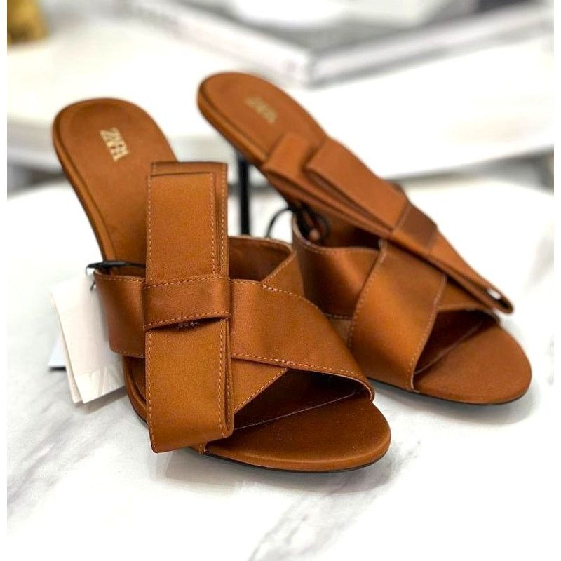 Zara RARE!!! ZARA Heels with Crossover Strap NWT Size US 8 / IT 38 - 10 Thumbnail