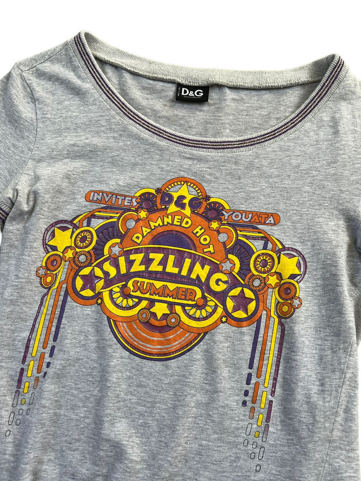 Dolce & Gabbana × Vintage Y2K Dolce & Gabbana Wide Neck Summer Tshirt Size XS / US 0-2 / IT 36-38 - 1 Thumbnail