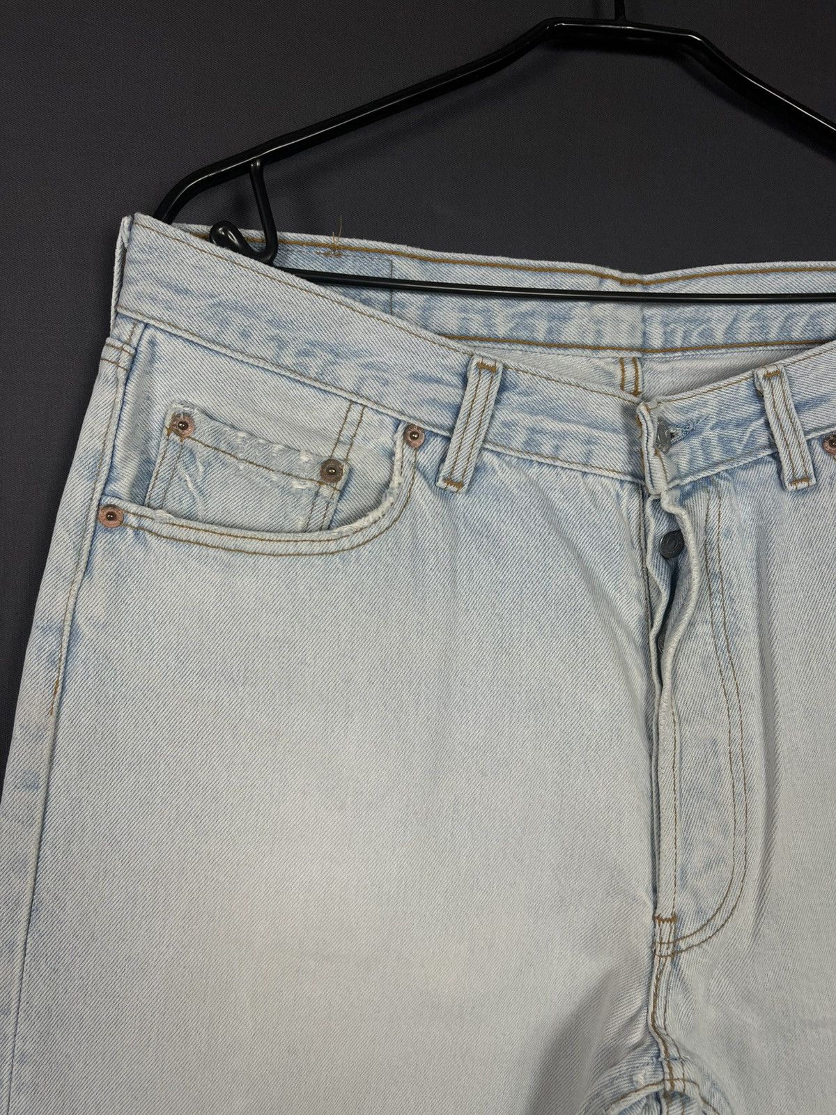 Levi's Vintage Levi’s 501 LVC made in UK Men’s jeans Size US 36 / EU 52 - 8 Thumbnail