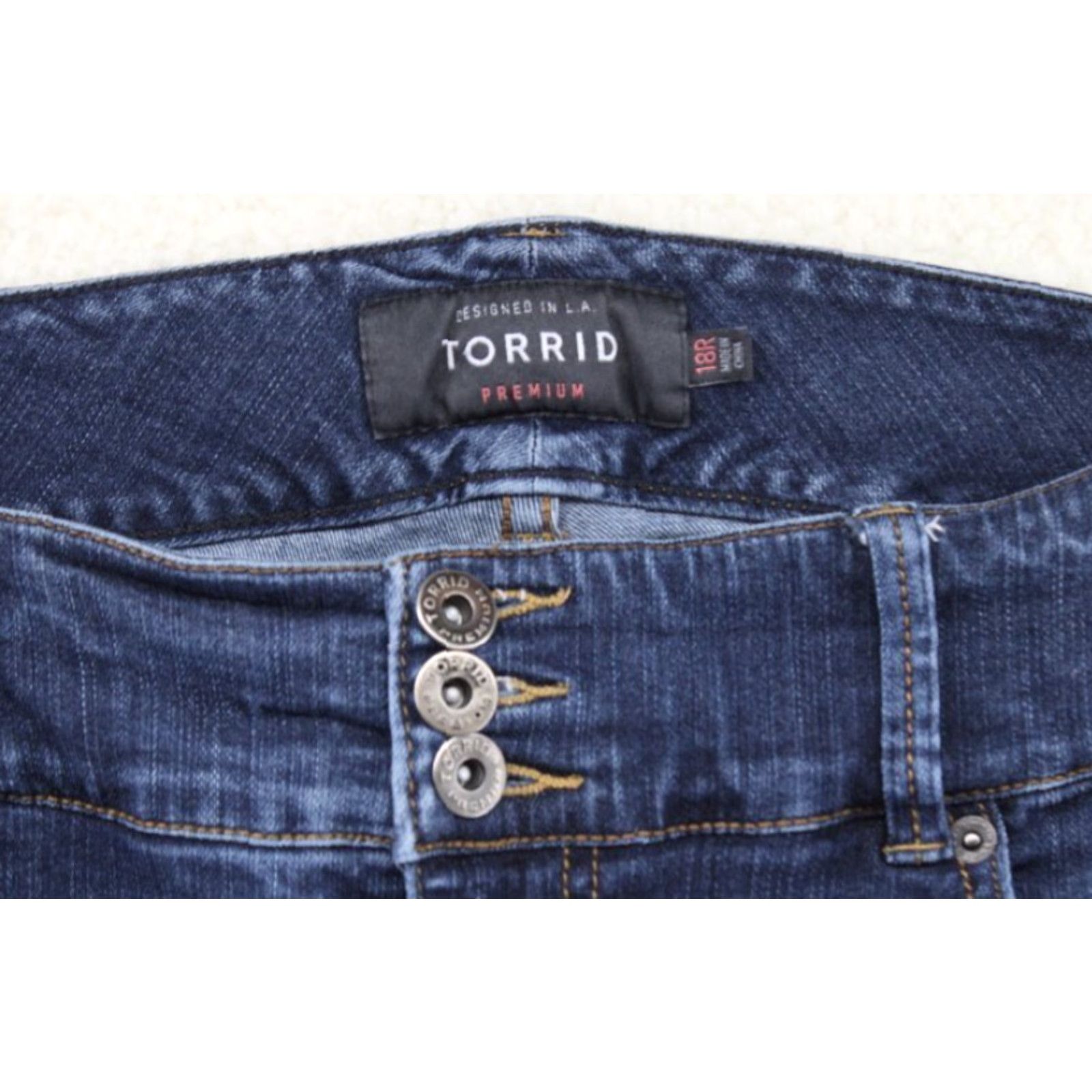 Torrid Torrid Premium Jegging Jeans Women's 18 Regular Dark Wash Cotton Blend Casual 90s Bohemian City Denim Stretch Womens Size 40" / US 18 - 4 Thumbnail
