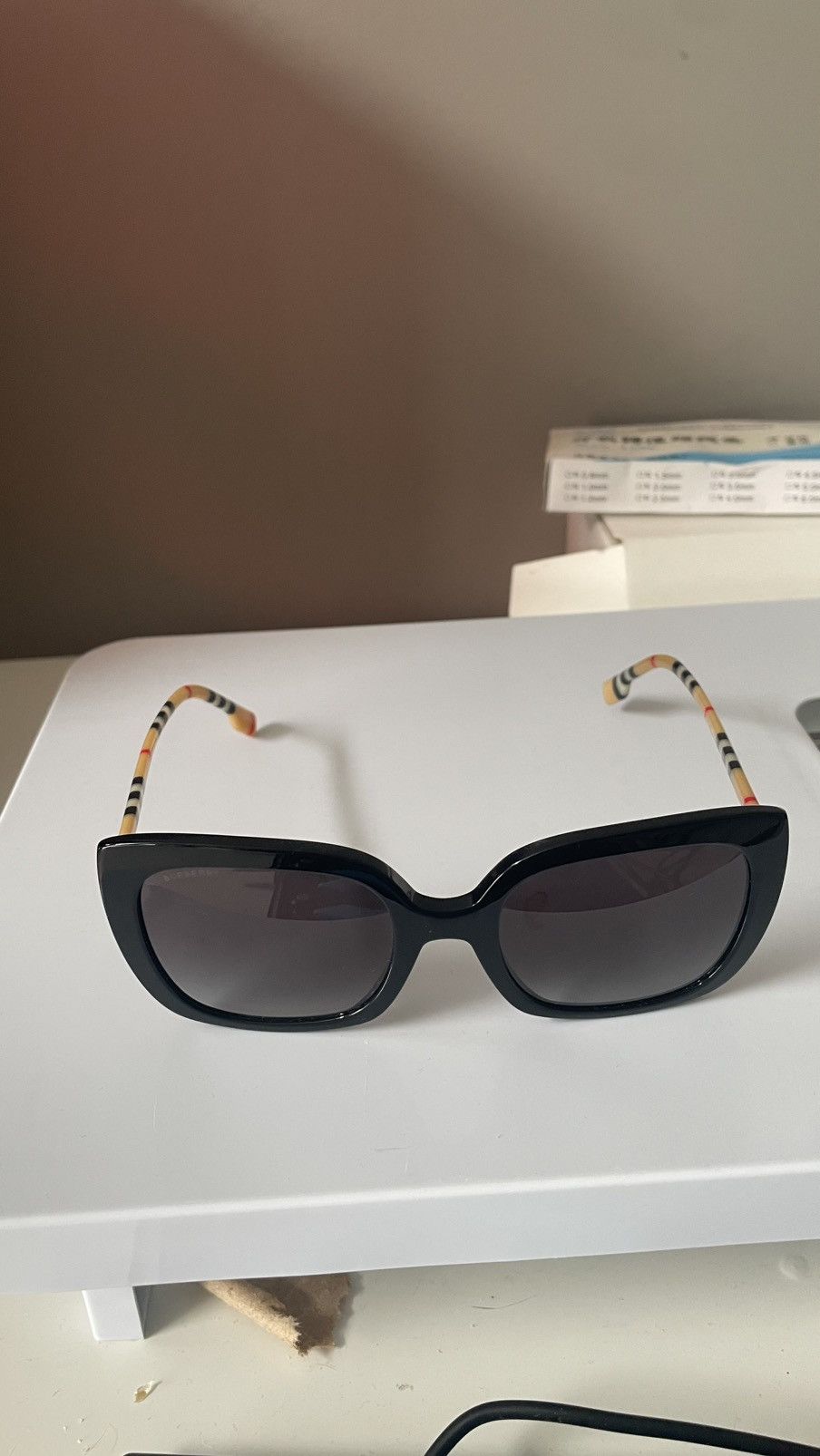 Burberry Burberry Sunglasses Size ONE SIZE - 5 Thumbnail