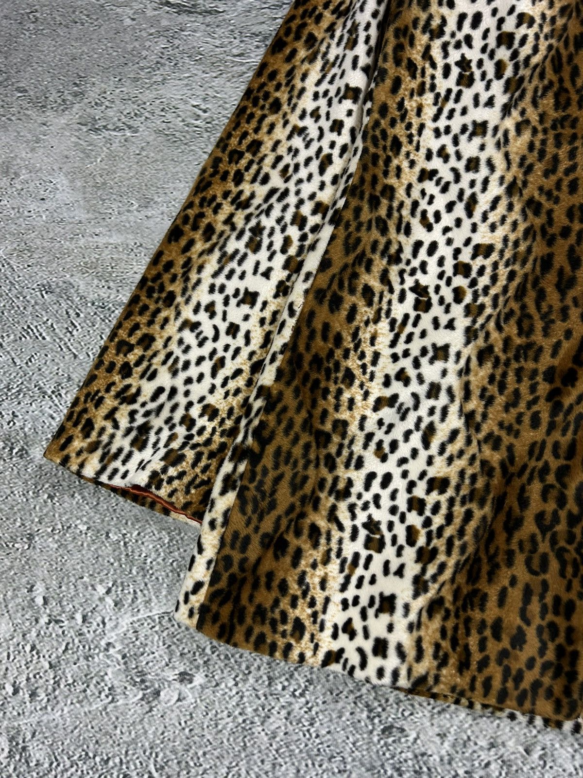 Miss Sixty Miss Sixty cheetah jacket Y2K animal print Size M / US 6-8 / IT 42-44 - 4 Thumbnail