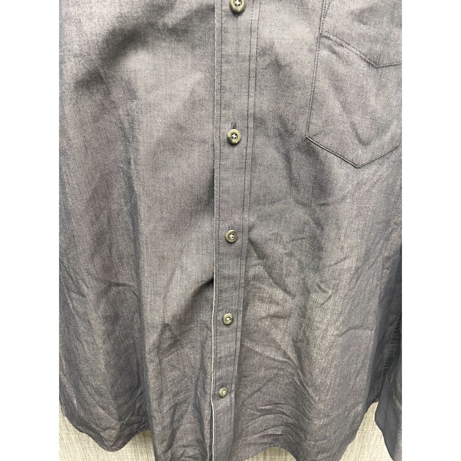 UNTUCKit UNTUCKit Button-Up Shirt Long Sleeve 100% Cotton Mens XL Gray(Button-Down) Size US XL / EU 56 / 4 - 3 Thumbnail