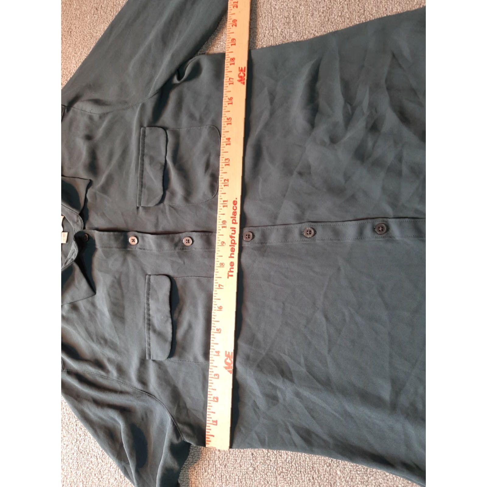 Ann Taylor Ann Taylor Button-Up Shirt Women's Petite Medium Long Sleeve Blue Lightweight 2 Pocket Workwear M P Petite Size M / US 6-8 / IT 42-44 - 4 Thumbnail