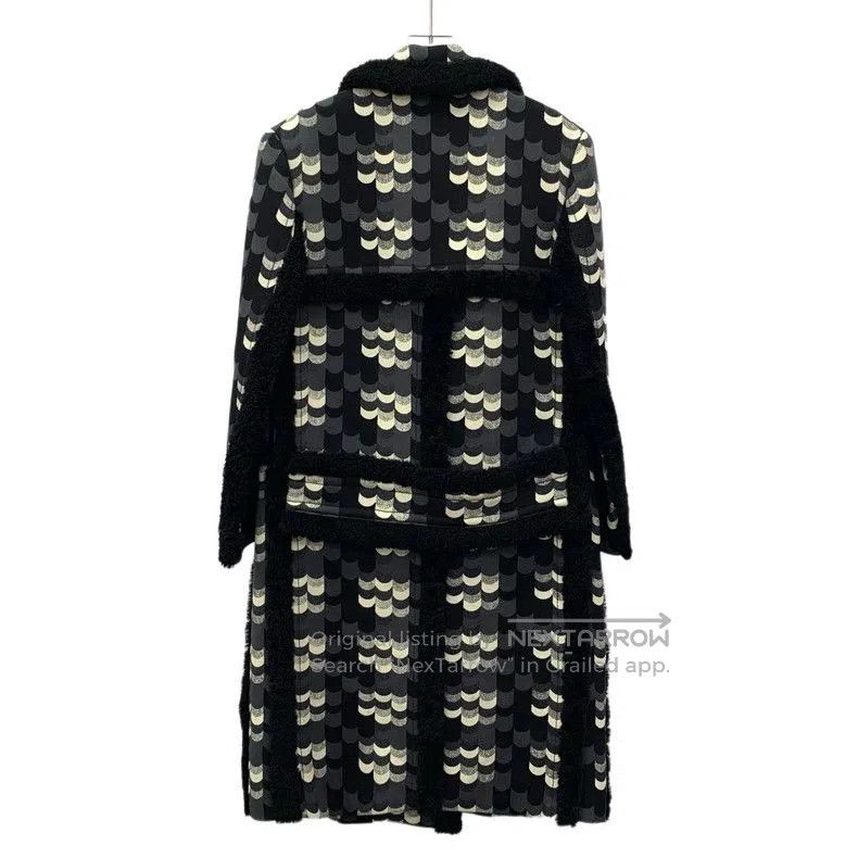 Prada Prada Wool Printed Double-Breasted Coat. Size US S / EU 44-46 / 1 - 2 Thumbnail