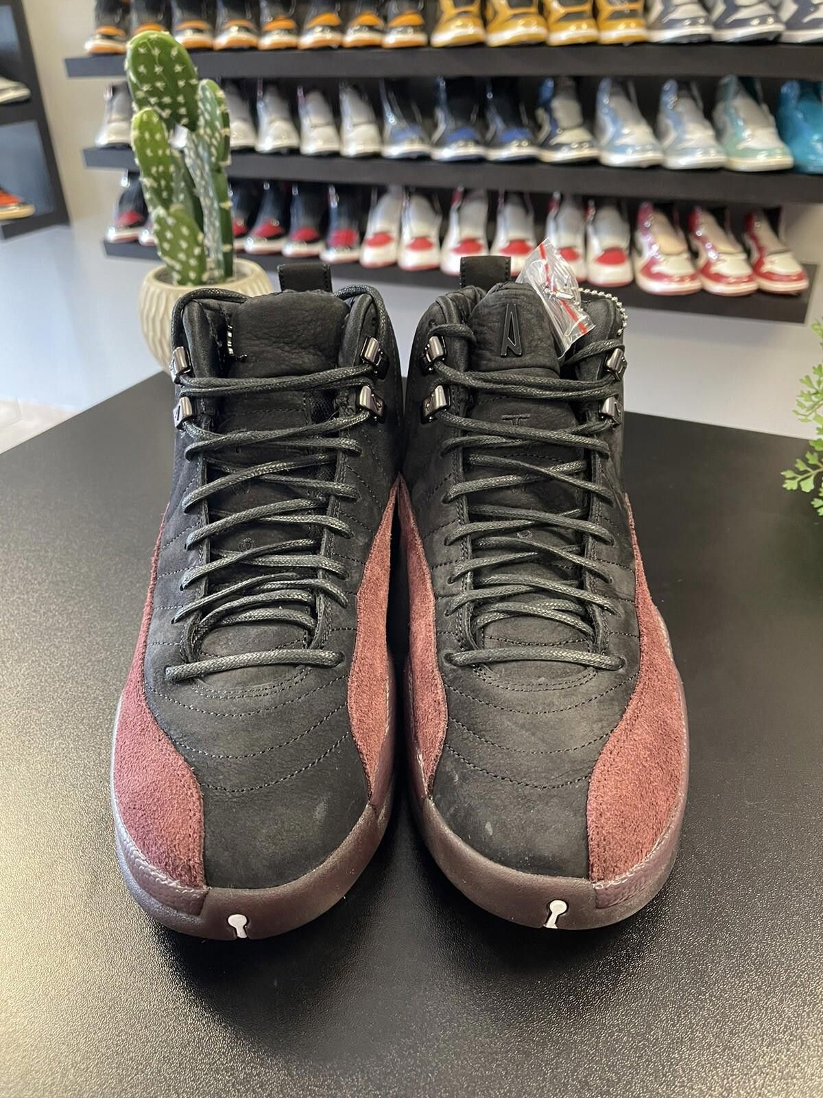Jordan Brand Jordan 12 Retro A Ma Maniere Black Women 11.5 Women/10 Men Size US 11.5 / EU 44-45 - 2 Thumbnail