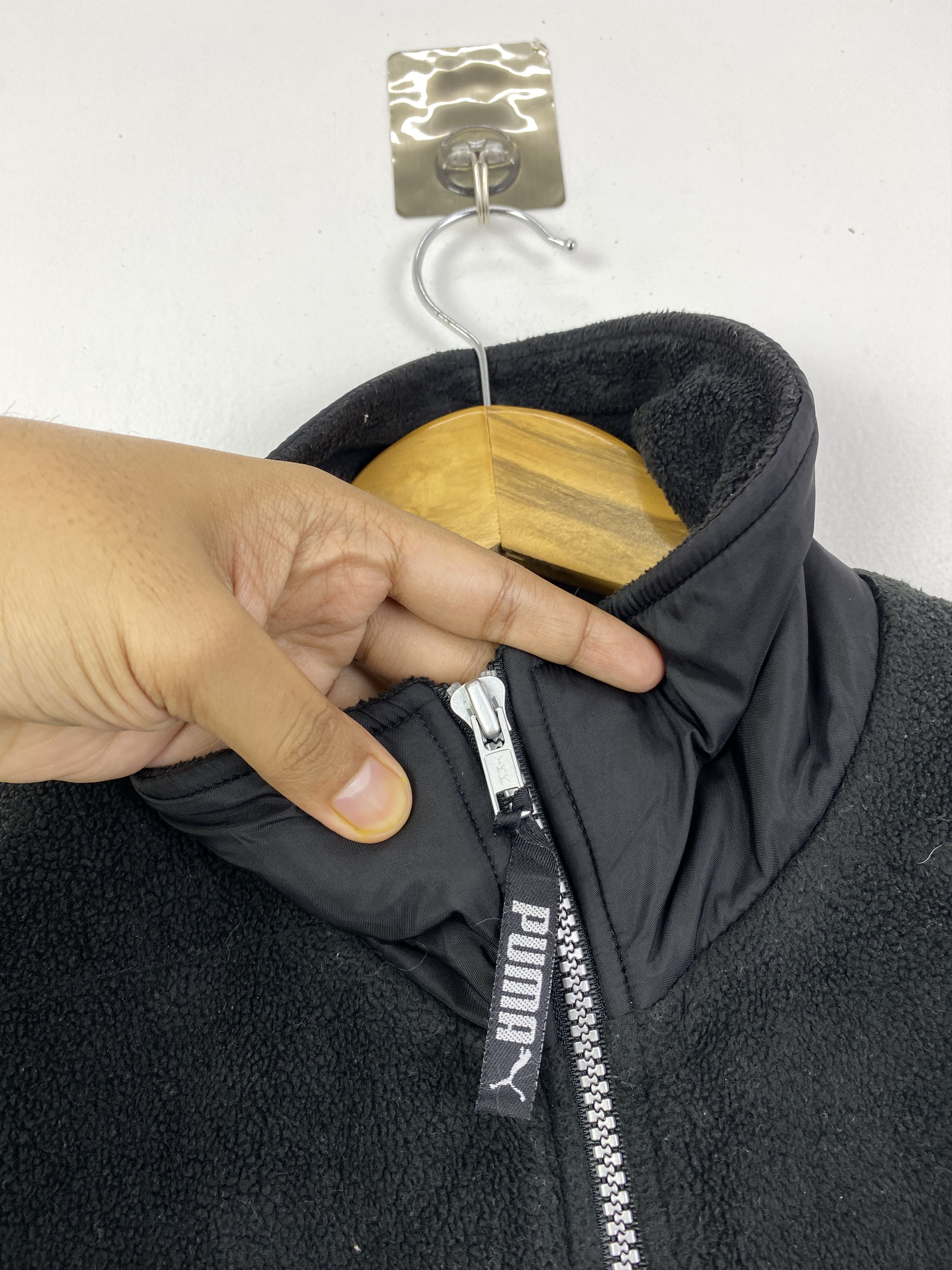 Puma Vintage Puma Full-zip Black Fleece Jacket JA0227 Size US L / EU 52-54 / 3 - 9 Thumbnail