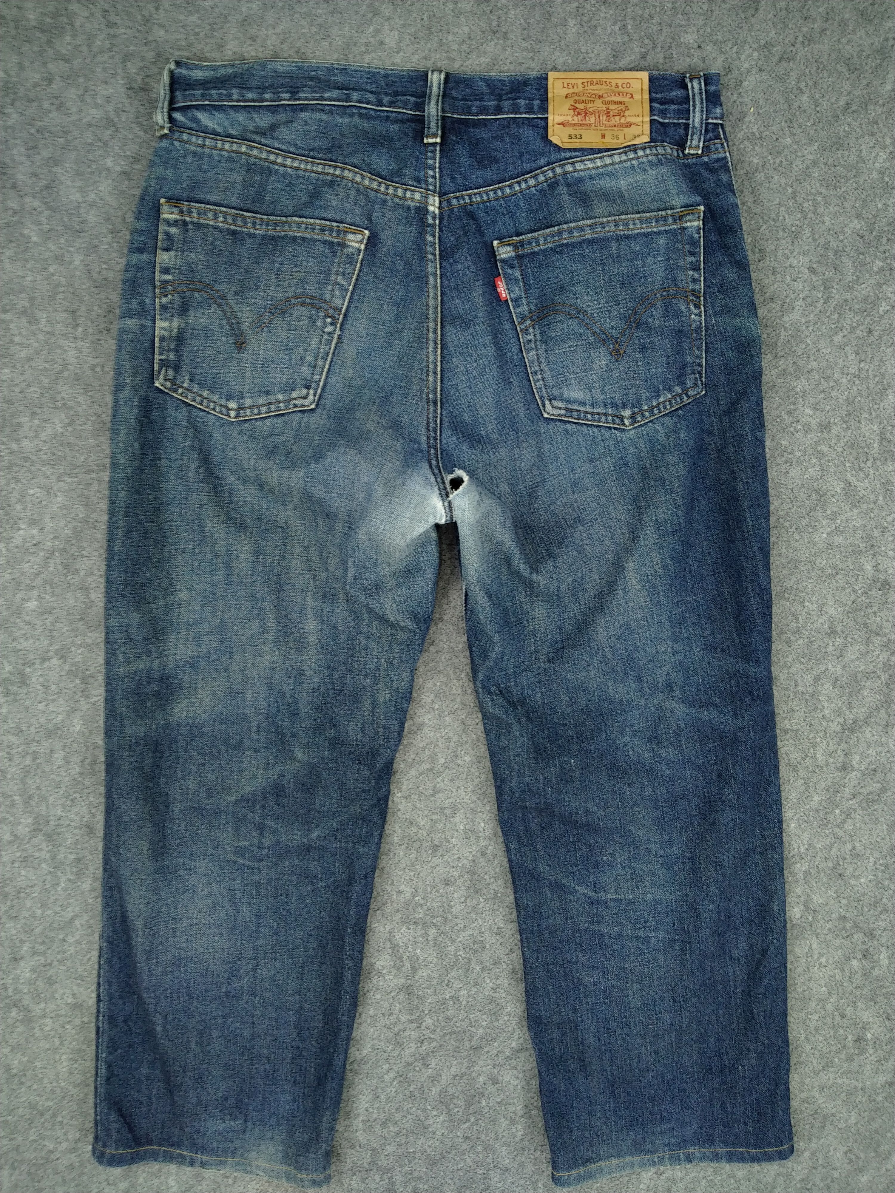 Levi's Vintage Levi's 533 Distressed Denim 35x25.5 -JN697 Size US 35 - 2 Thumbnail