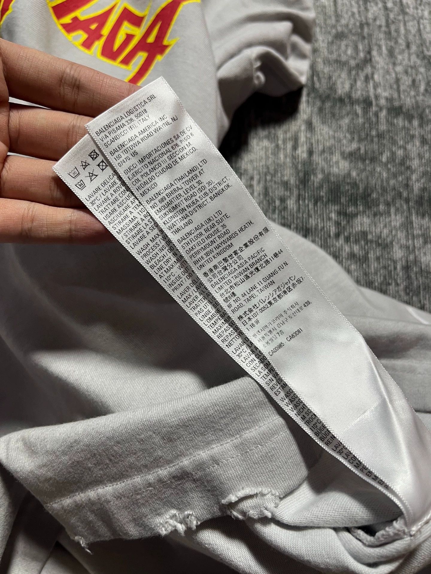 Balenciaga Balenciaga Balenciaga Flame Fake Two piece Long Sleeve T-2 Size US XXL / EU 58 / 5 - 9 Thumbnail