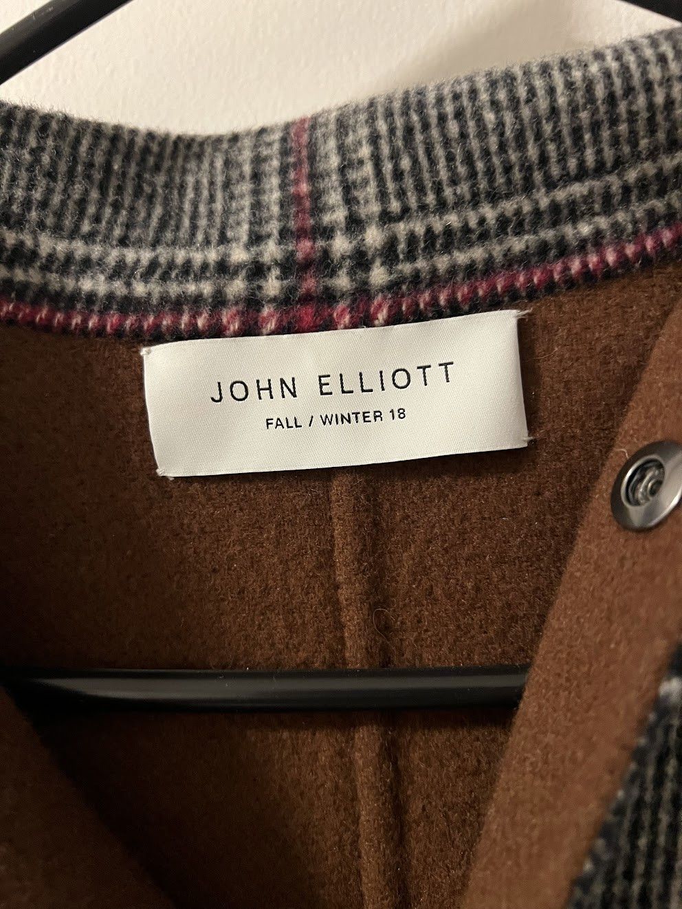 John Elliott John Elliott Checked Coat - Red Plain (Size 1/Small) Size US S / EU 44-46 / 1 - 3 Thumbnail