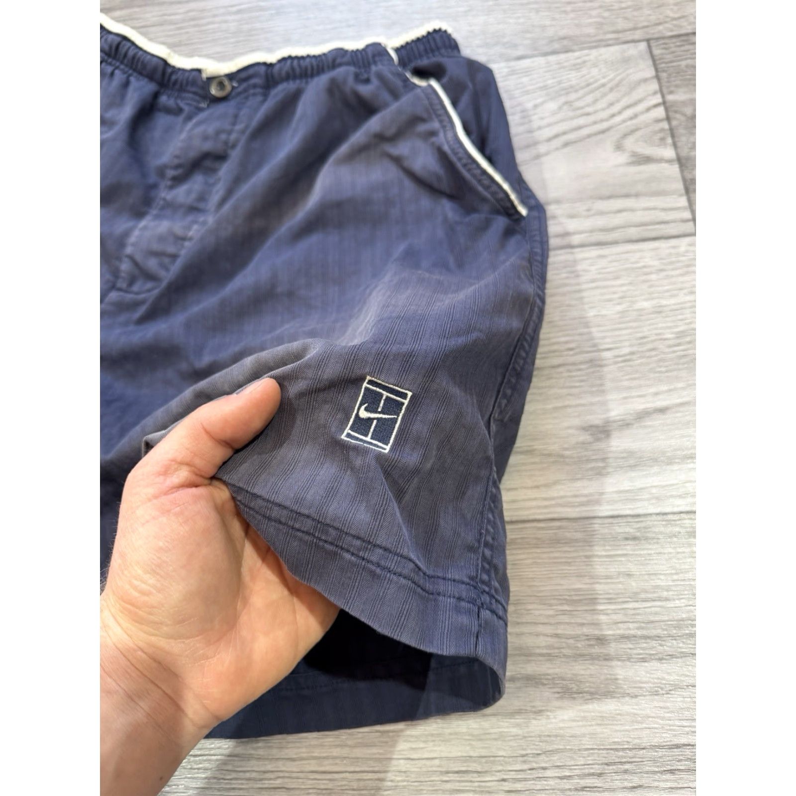 Nike VINTAGE Nike Tennis Shorts Navy Blue Challenge Court Drawstring Pocket Men L Size US 33 - 5 Thumbnail