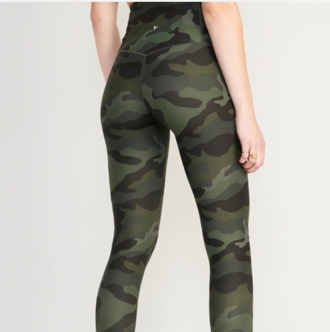 Old Navy Old Navy Leggings Camo Hi-Rise PowerSoft NWOT SP Size 28" / US 6 / IT 42 - 2 Thumbnail