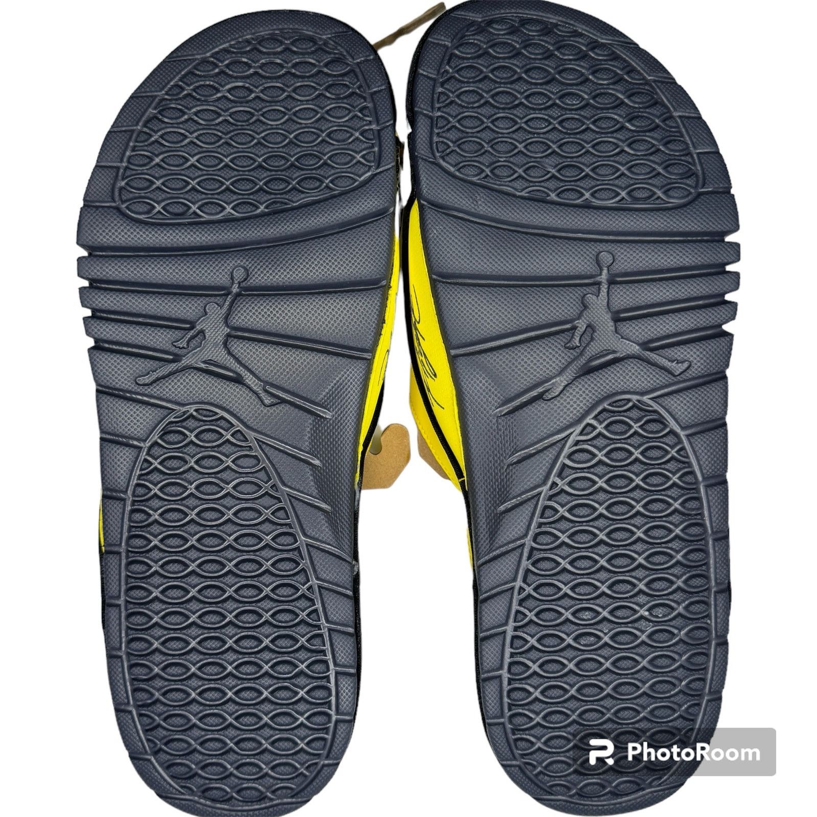 Jordan Brand Jordan Hydro IV Retro Lightning Yellow Black Slides Size 13 Size US 13 / EU 46 - 2 Thumbnail