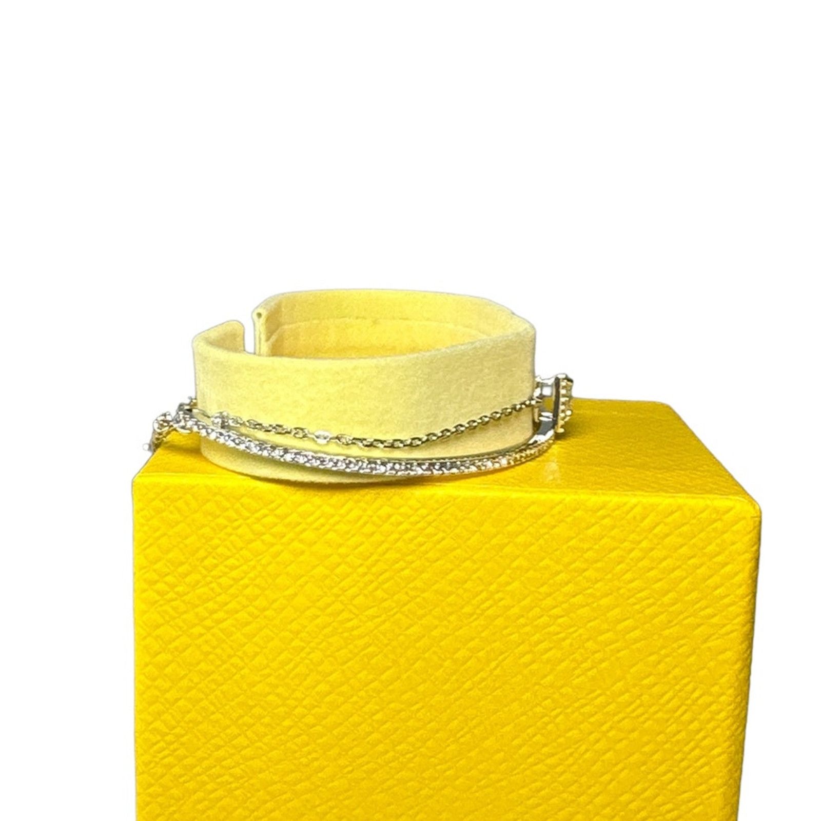Swarovski Swarovski Ortyx bracelet Triangle cut, Pavé Medium Bracelet Size ONE SIZE - 4 Thumbnail