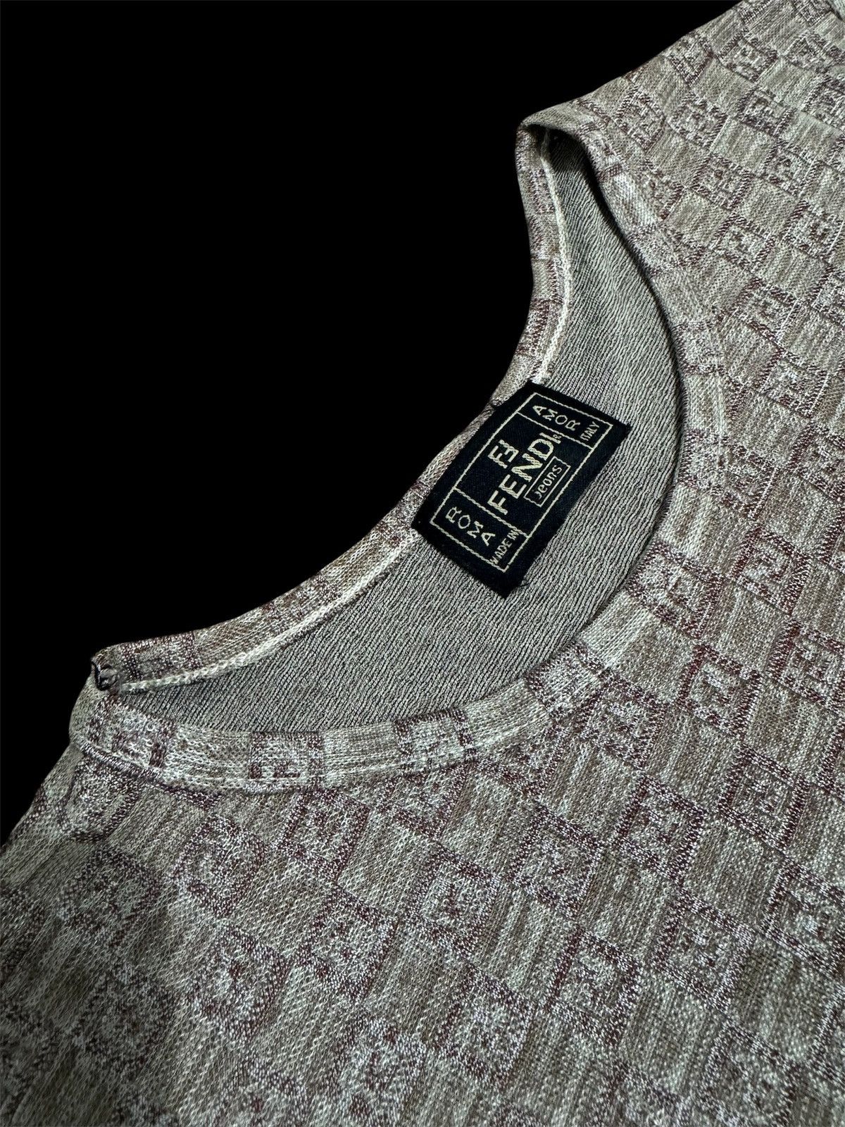 Fendi Vintage FENDI Fendi Jeans Tee Size S / US 4 / IT 40 - 6 Thumbnail