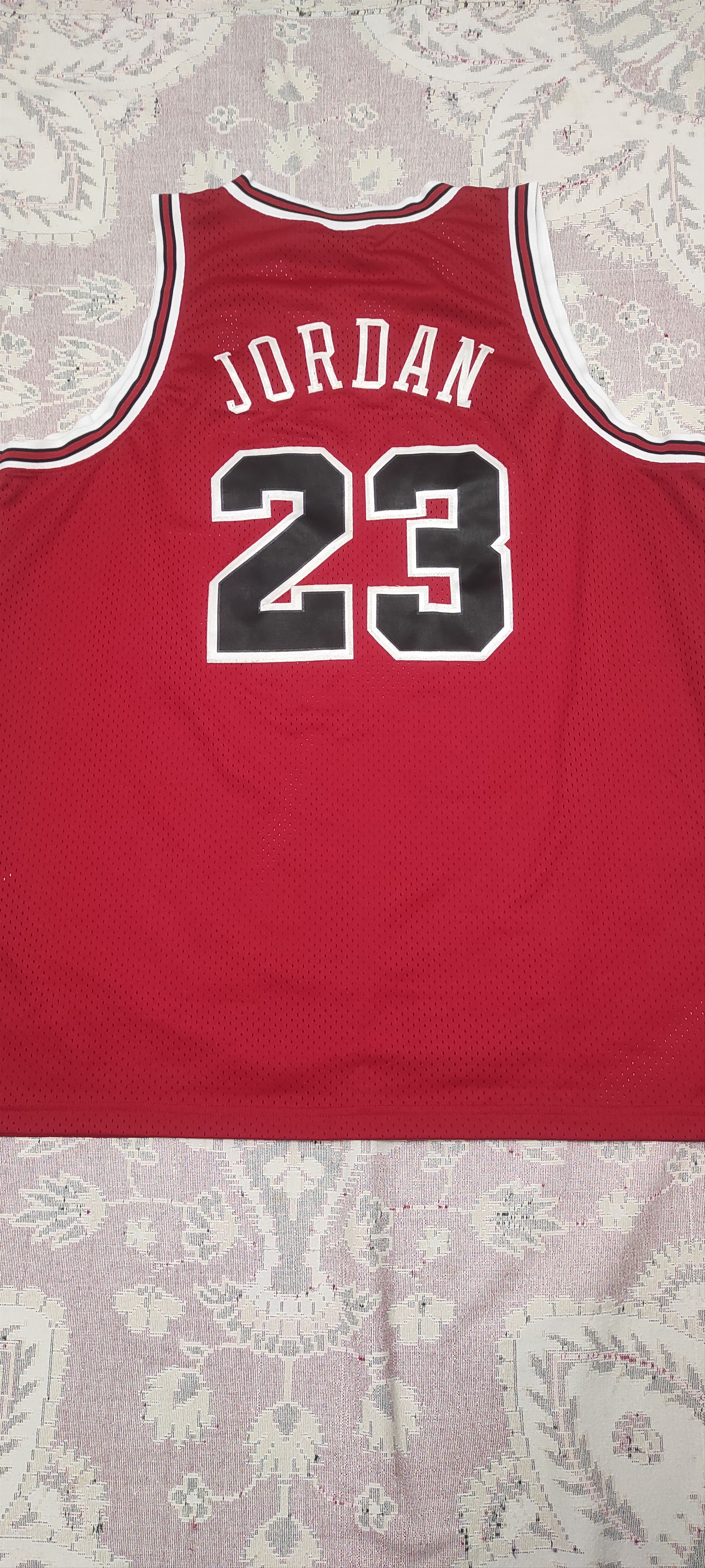 Nike Michael Jordan Chicago Bulls Red Nike Jersey NBA Basketball Size US XXL / EU 58 / 5 - 6 Thumbnail
