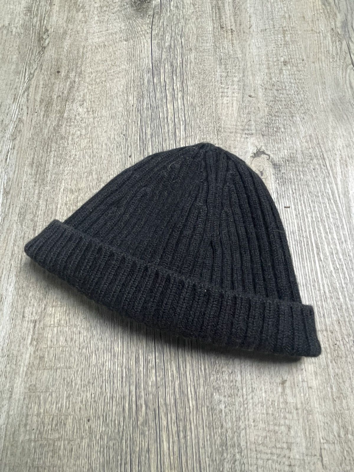Prada Prada Sport 00s Beanie Wool Hat Red Label Logo Size ONE SIZE - 2 Thumbnail