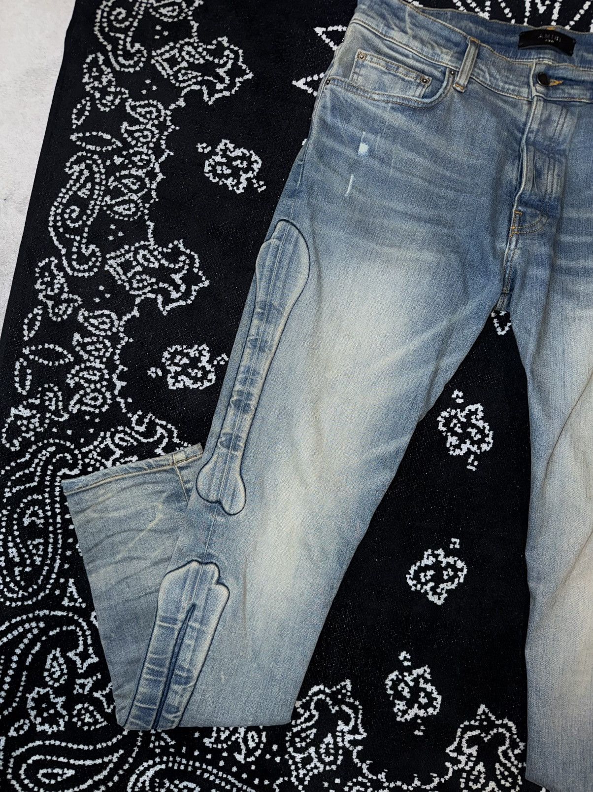 Amiri AMIRI SKELL BONE SCRIPT LOGO JEANS Size US 32 / EU 48 - 4 Thumbnail