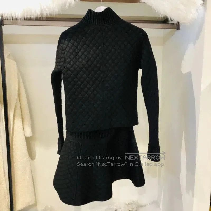 Chanel Chanel Black Quilted Women's Jacket and Skirt Set . Size S / US 4 / IT 40 - 4 Thumbnail