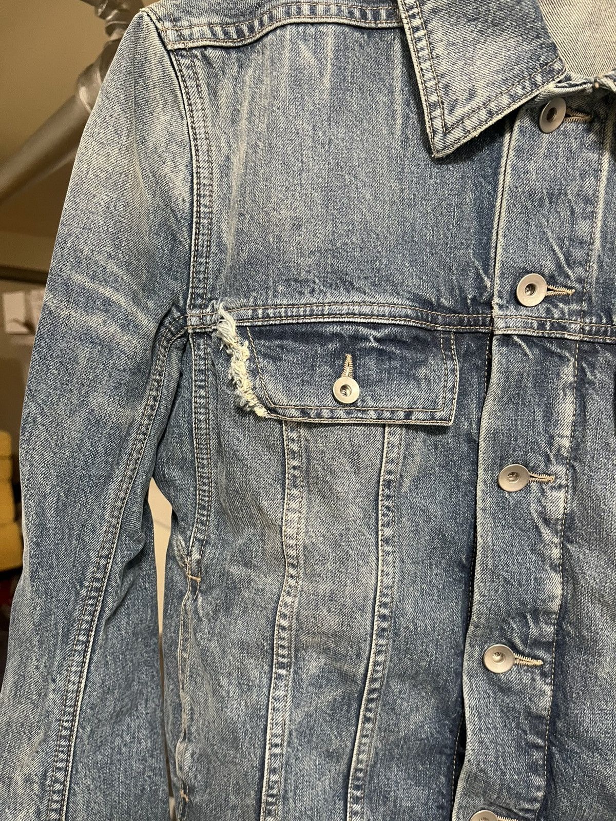 Rick Owens Drkshdw Rick Owens Trucker Denim Jacket Sz S Size US S / EU 44-46 / 1 - 3 Thumbnail