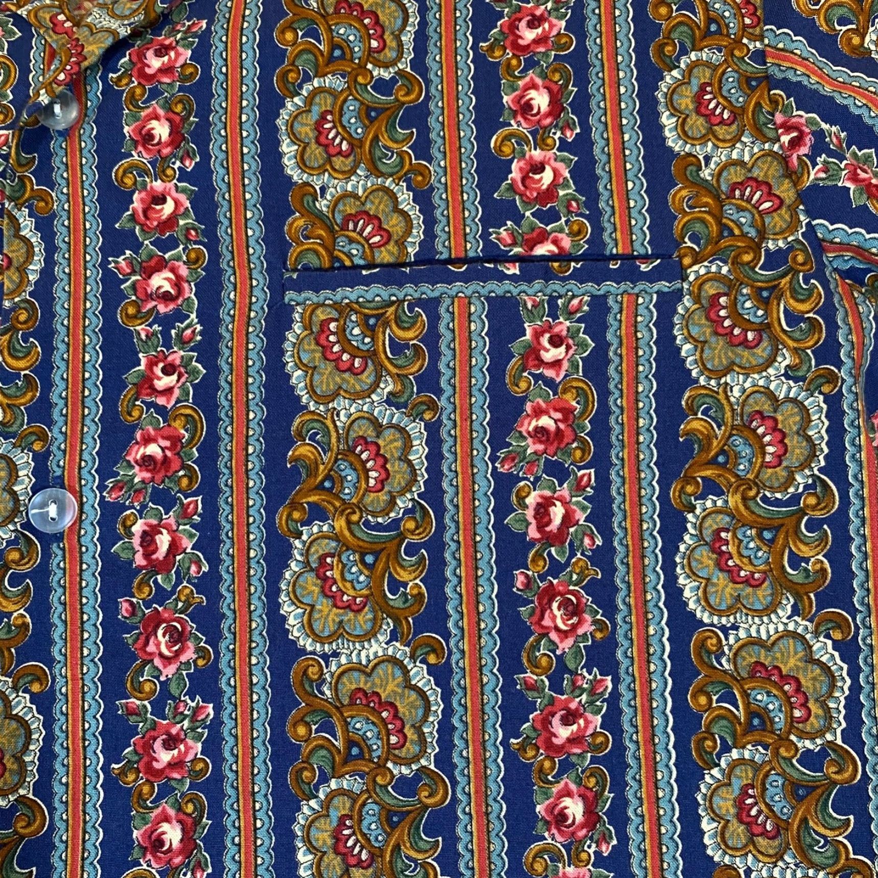 Vintage VINTAGE Royal Creations Hawaiian Shirt Mens Medium Blue Floral Button-Up Outdoors S/S Size US M / EU 48-50 / 2 - 4 Thumbnail