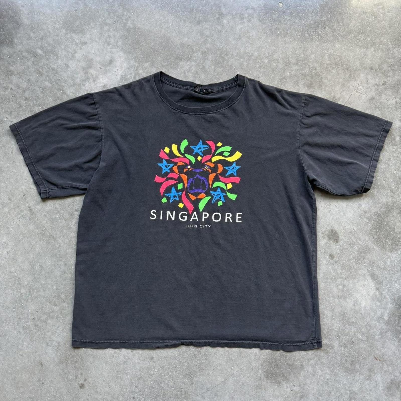 Other Singapore "Lion City” Faded Vintage Y2K Graphic T-shirt Size US XXL / EU 58 / 5 - 1 Thumbnail