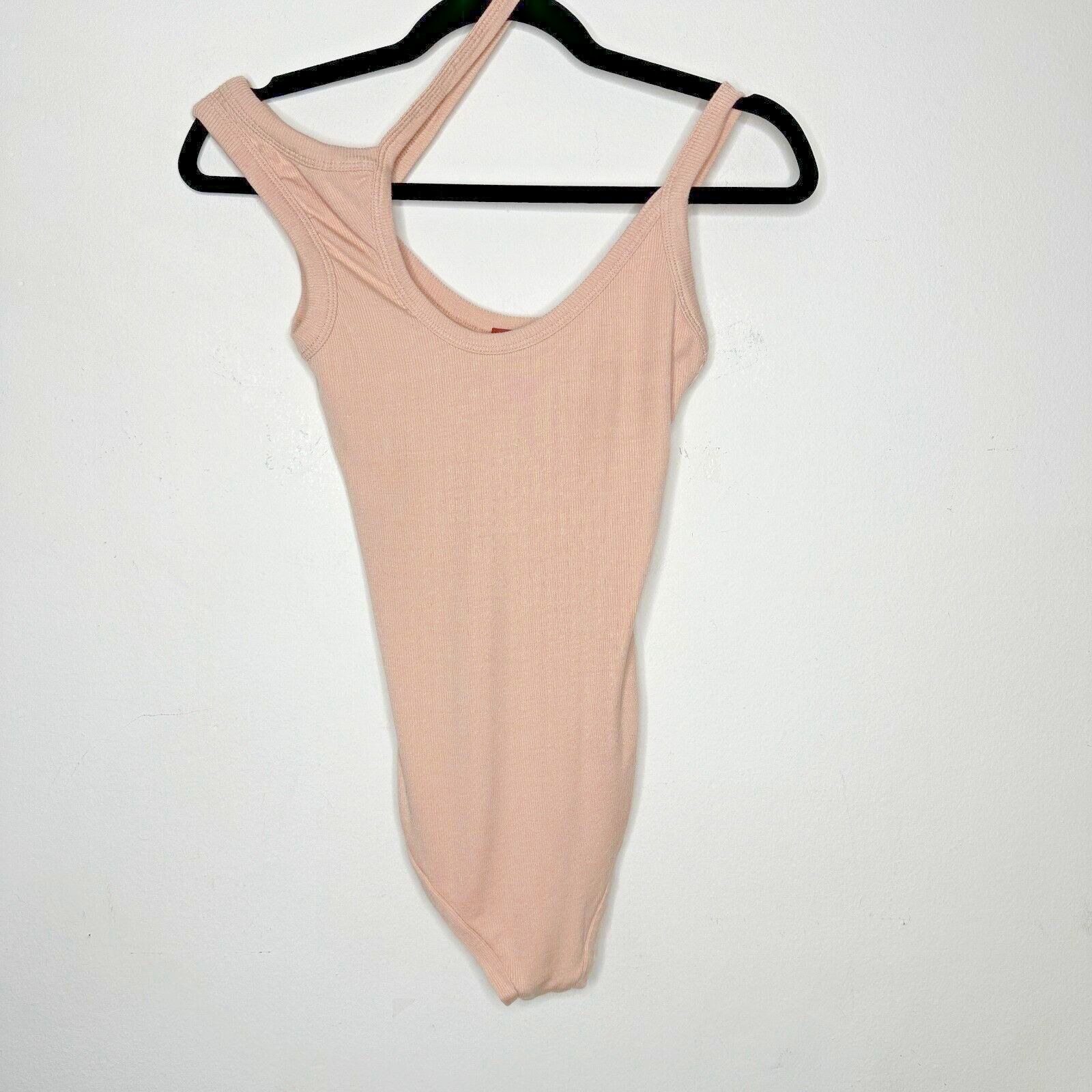 ALIX NYC Alix NYC Tan Asymmetrical Neckline Sleeveless Rib Bodysuit S Size S / US 4 / IT 40 - 1 Thumbnail