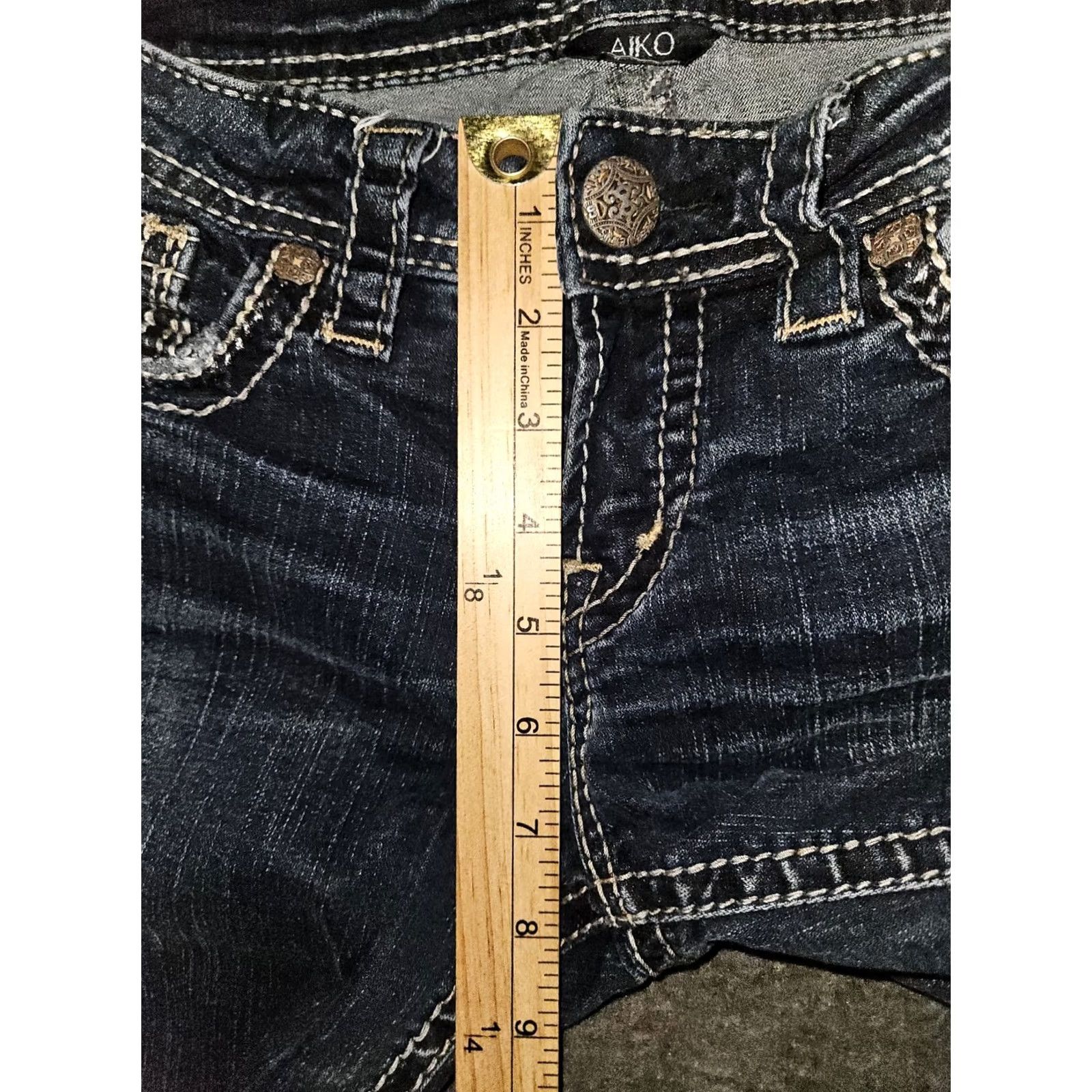 Silver Jeans Co. VINTAGE Silver Jeans Aiko Bootcut Jeans Women 27x33 Blue Embroidered Pockets Slim Distressed Easy Care 90s City Hipster Logo Women's Jeans Size 27" / US 4 / IT 40 - 6 Thumbnail