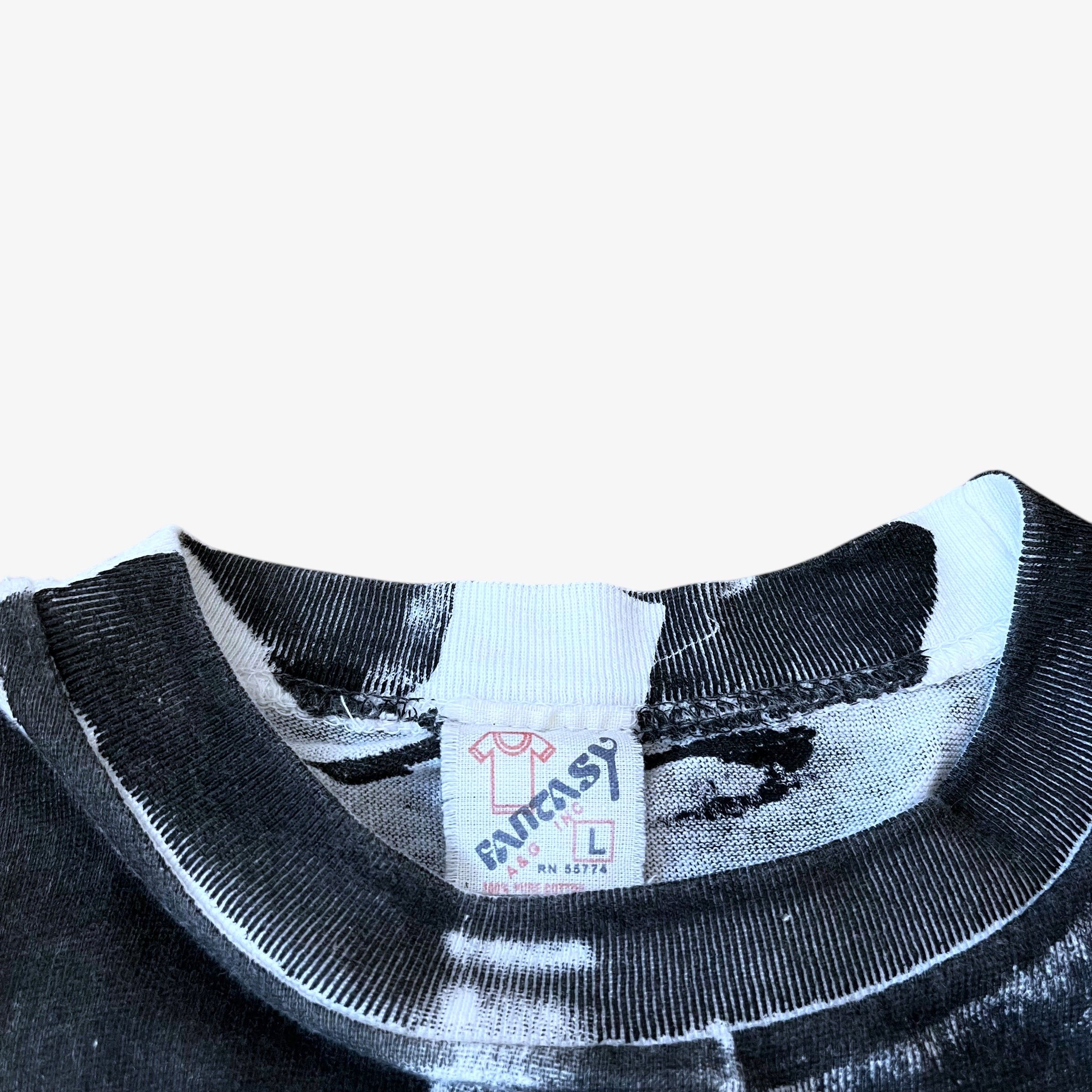 Vintage Vintage 90s Men's The Beatles AOP Single Stitch T-Shirt Size US M / EU 48-50 / 2 - 2 Thumbnail