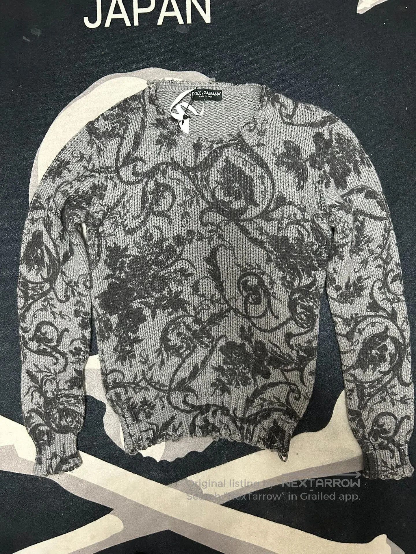 Dolce & Gabbana Dolce & Gabbana Knit Sweater with Iris Pattern. Size L / US 10 / IT 46 - 1 Thumbnail