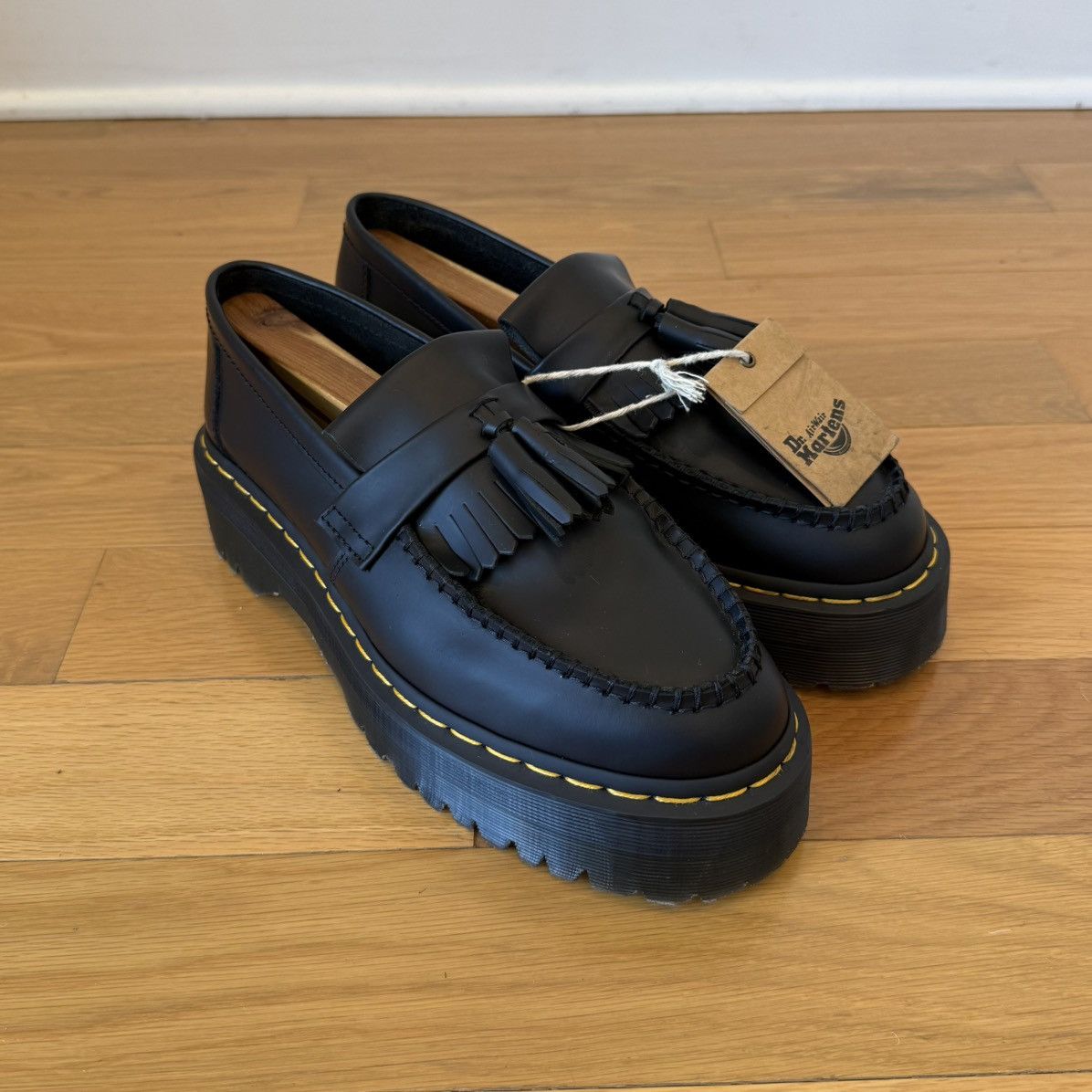 Dr. Martens Dr. Martens Adrian Quad Smooth Leather Tassel Loafers US 9 Size US 9 / EU 42 - 9 Thumbnail