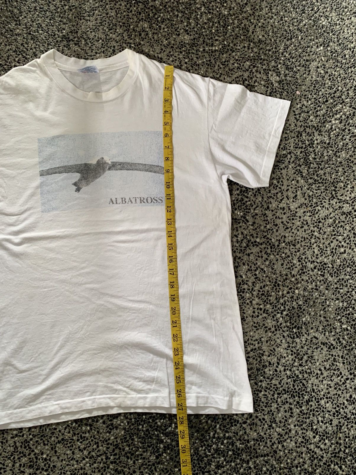 Arts & Science Vintage 90s Albatross Graphics Art / Magazine Style T shirt Size US L / EU 52-54 / 3 - 9 Thumbnail