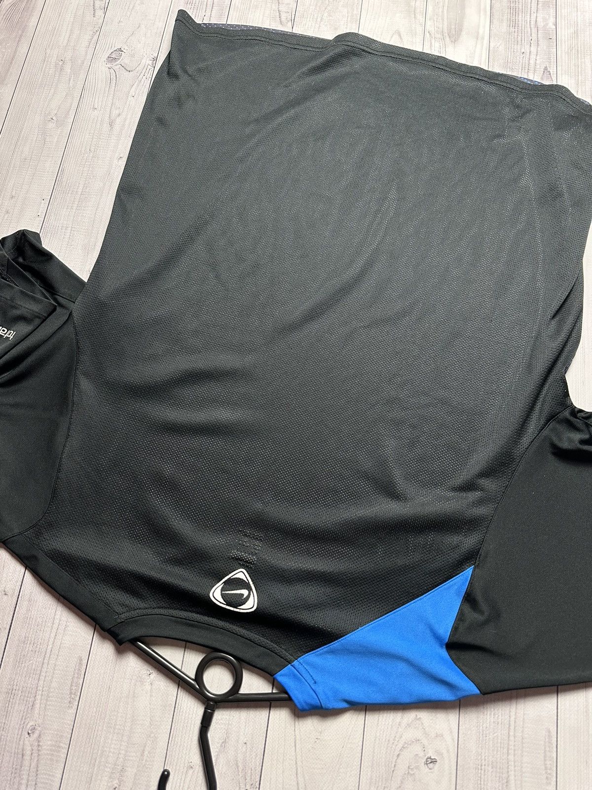 Nike × Vintage Vintage Nike total 90 logo soccer jersey size XL Size US XL / EU 56 / 4 - 7 Thumbnail