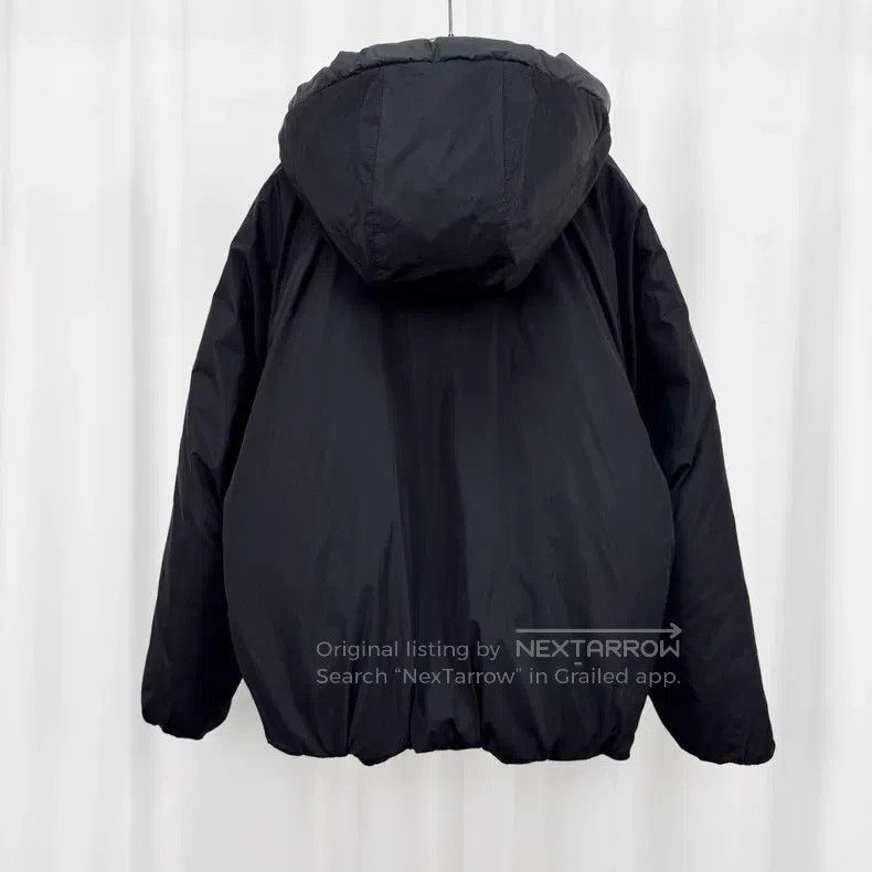 Louis Vuitton Louis Vuitton Embossed three-flower double-faced cotton-pa Size US L / EU 52-54 / 3 - 5 Thumbnail