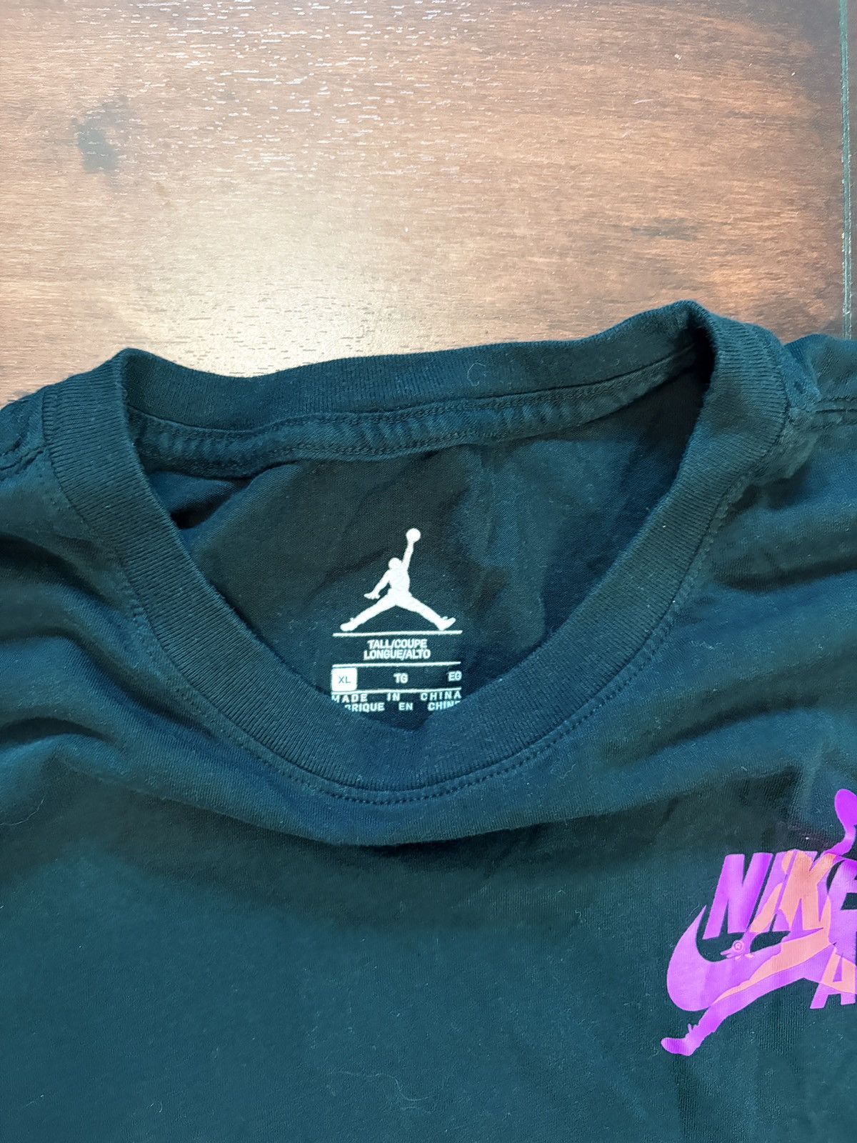 Jordan Brand Air Jordan Long Sleeve Shirt Size US XL / EU 56 / 4 - 5 Thumbnail