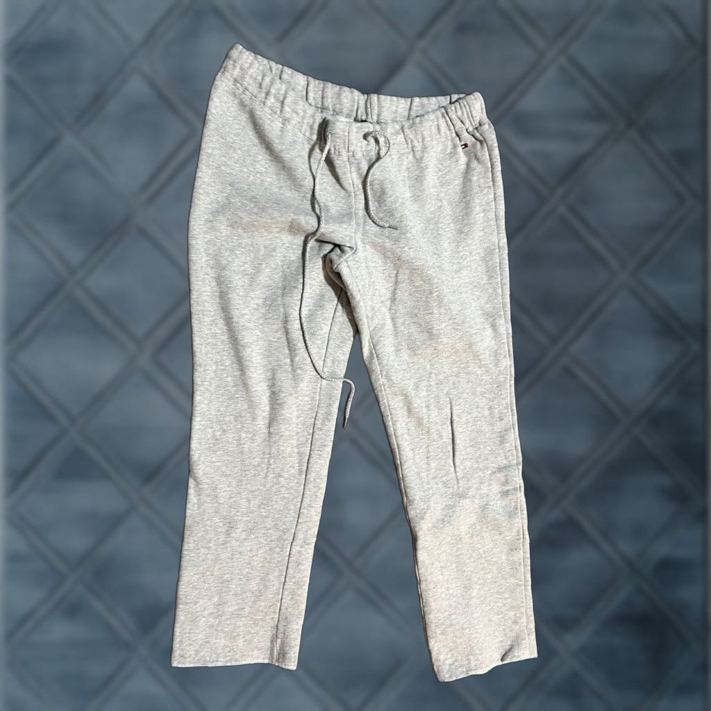 Tommy Hilfiger Tommy Hilfiger Sweatpants Women M Gray Drawstring Joggers Knit Casual Sports Modern Tapered Inseam See Images Size 32" / US 10 / IT 46 - 1 Thumbnail