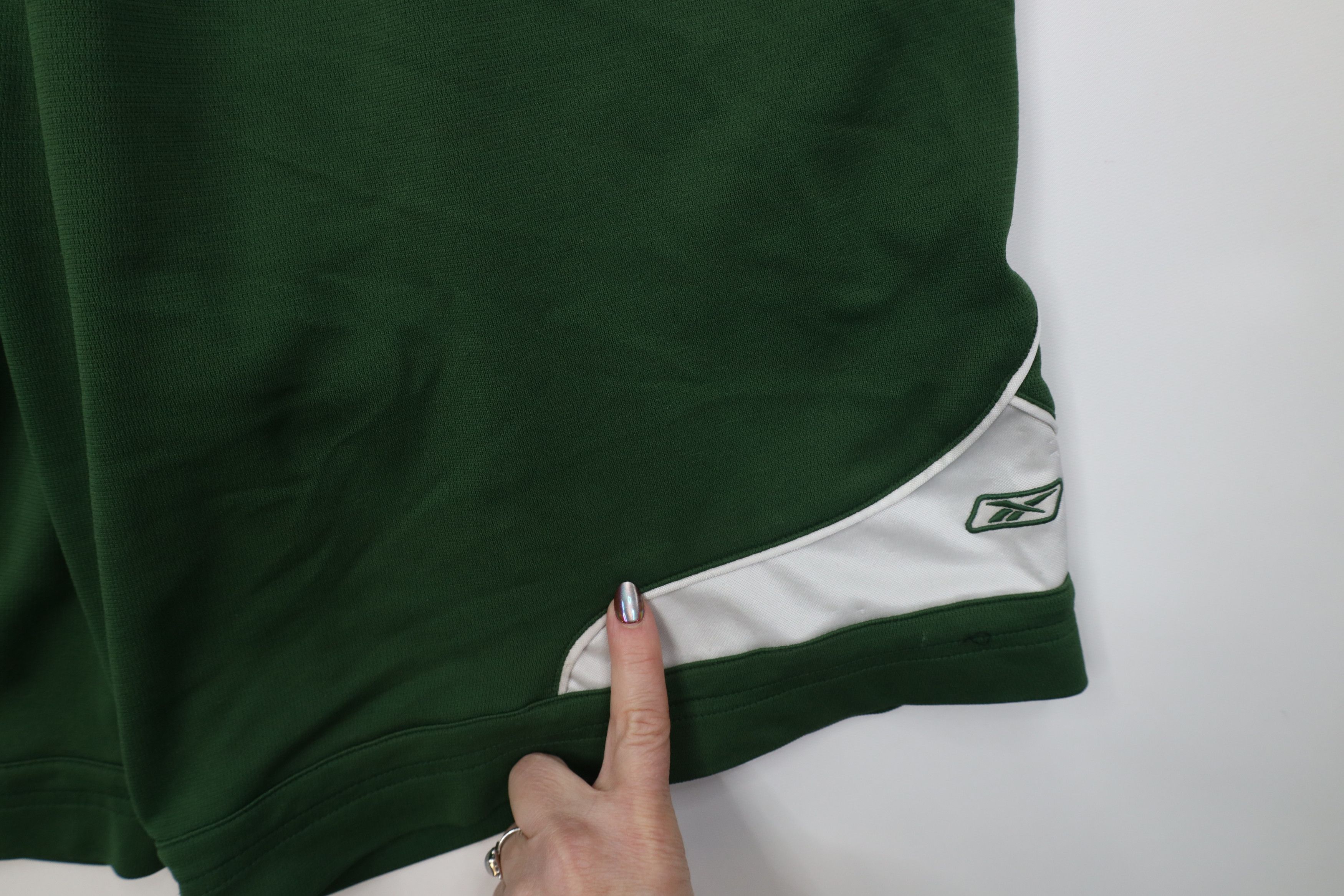 Reebok Vintage Reebok Logo Heavyweight Basketball Shorts Green Size US 36 / EU 52 - 6 Thumbnail