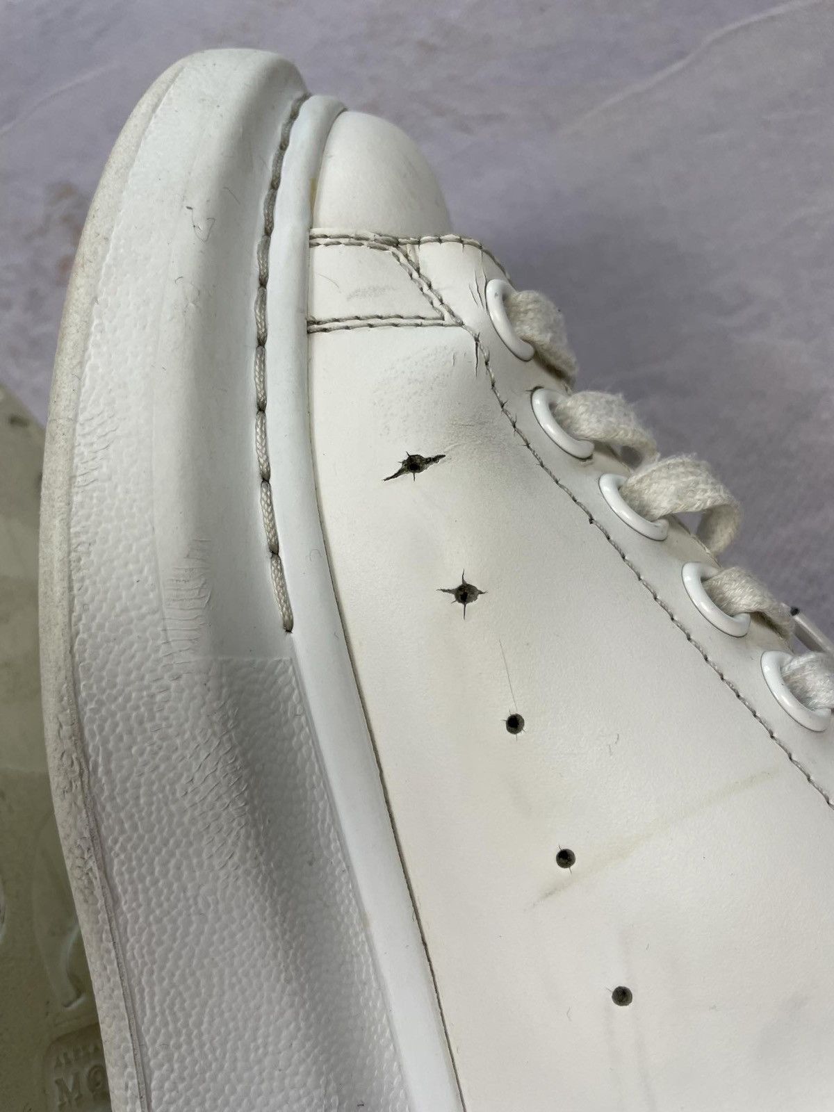 Alexander McQueen × Designer Alexander Mcqueen Oversized Sneakers Shoes Size US 7 / IT 37 - 15 Thumbnail