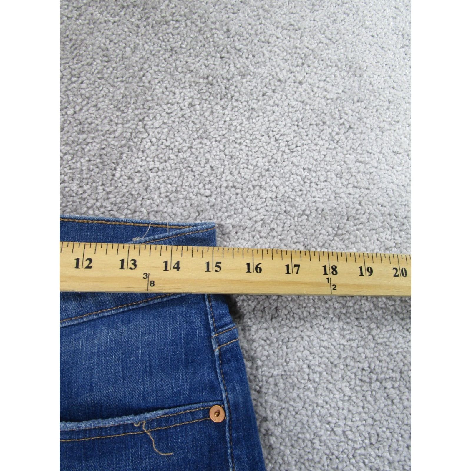Madewell VINTAGE Madewell Jeans Womens 28 Skinny Mid Rise Dark Wash Denim Raw Hem Blue 2010s Womens Size 28" / US 6 / IT 42 - 7 Thumbnail