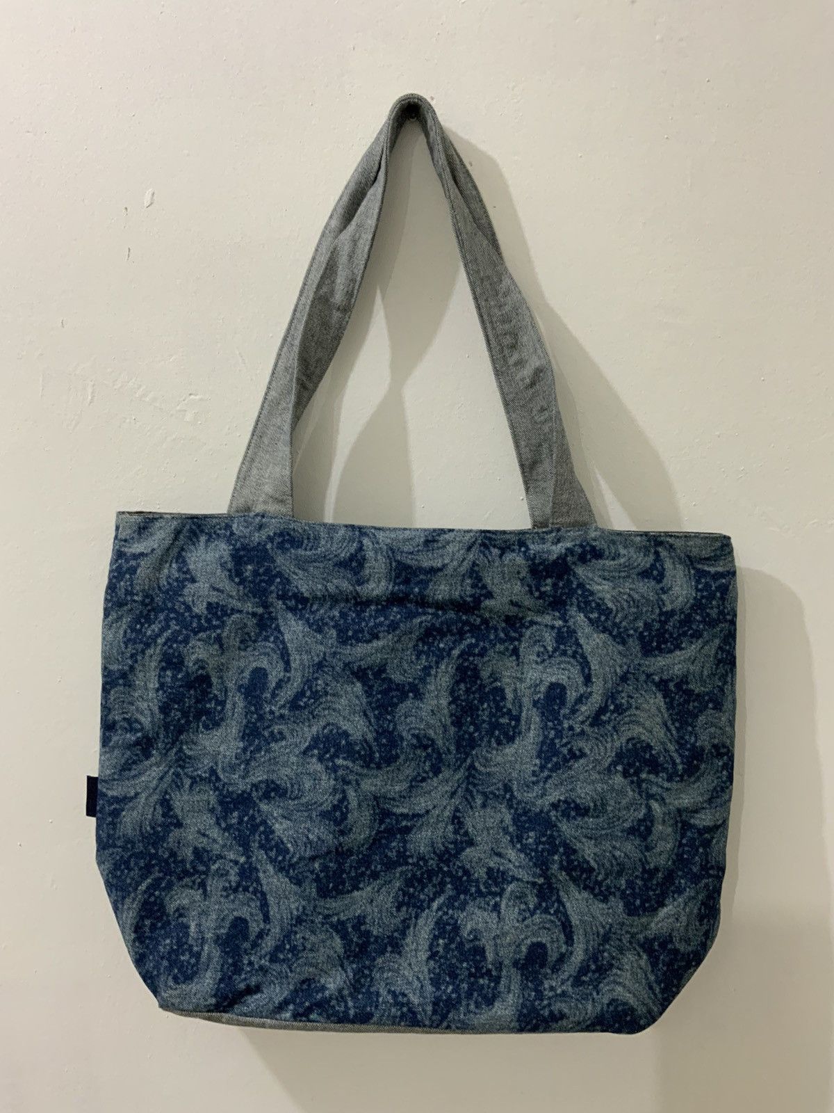 Japanese Brand Denim Flower Art Tote Bag Size ONE SIZE - 4 Thumbnail