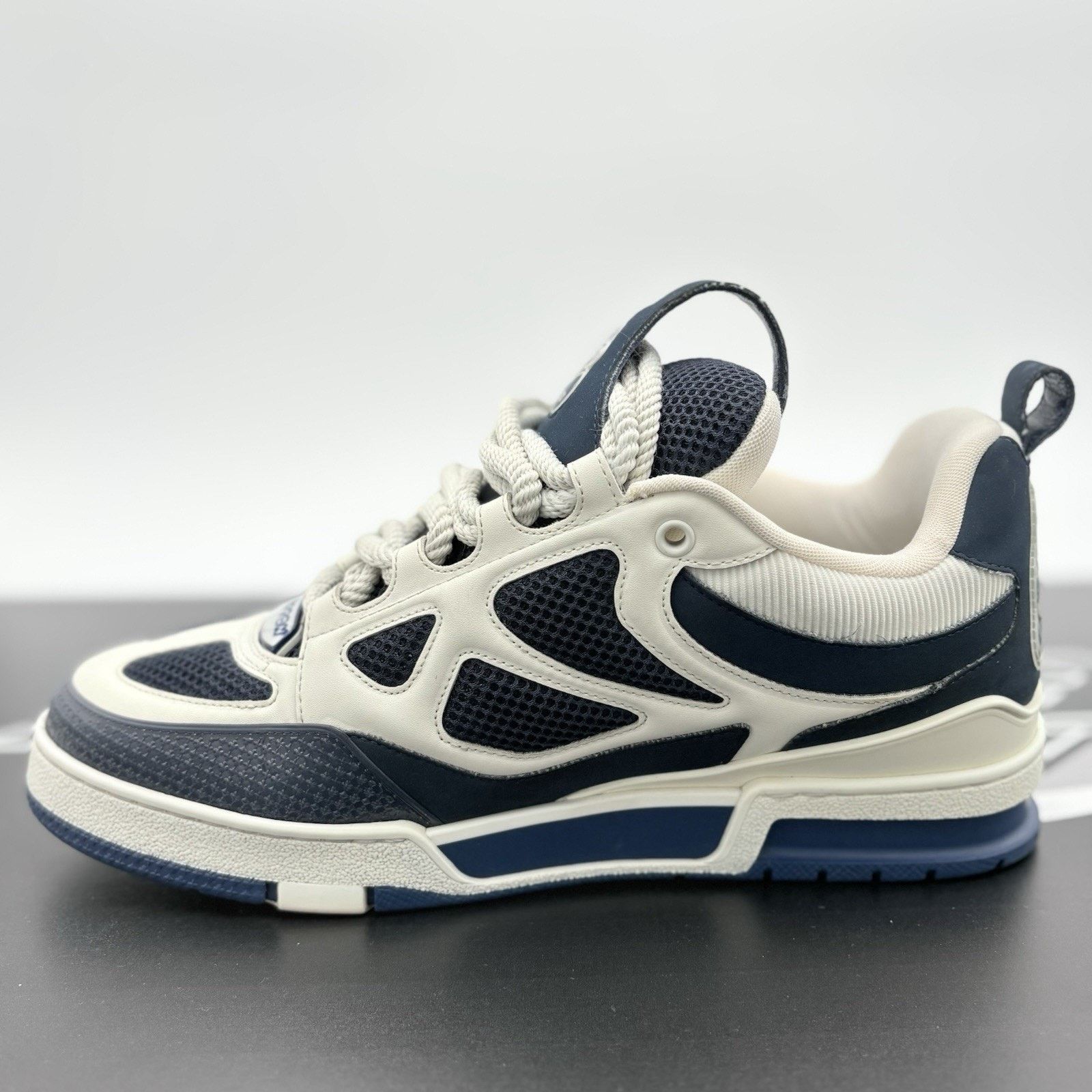 Louis Vuitton Louis Vuitton Skate ' Marine ' | GOOD CONDITION Size US 9.5 / EU 42-43 - 4 Thumbnail