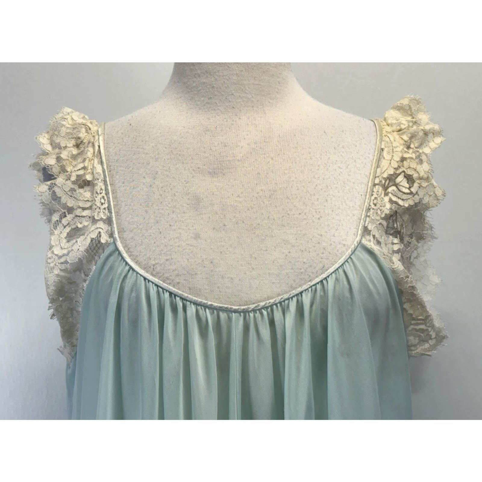 Vintage Vtg Lucie Ann Nightgown Light Blue Lace Straps Full Length 70s 46” Chest Flaws Size ONE SIZE - 5 Thumbnail