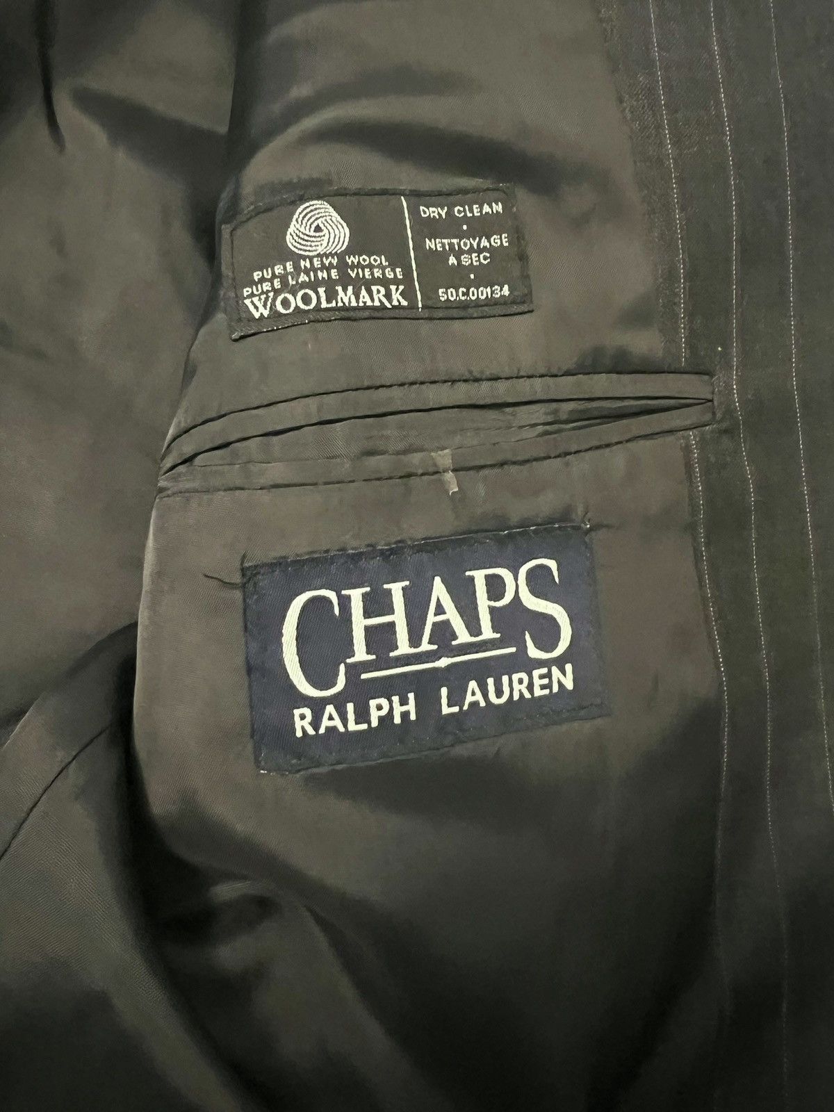 Chaps Ralph Lauren RALPH LAUREN CHAPS 2 PC SUIT- GREY PINSTRIPES- VINTAGE Size 44L - 5 Thumbnail