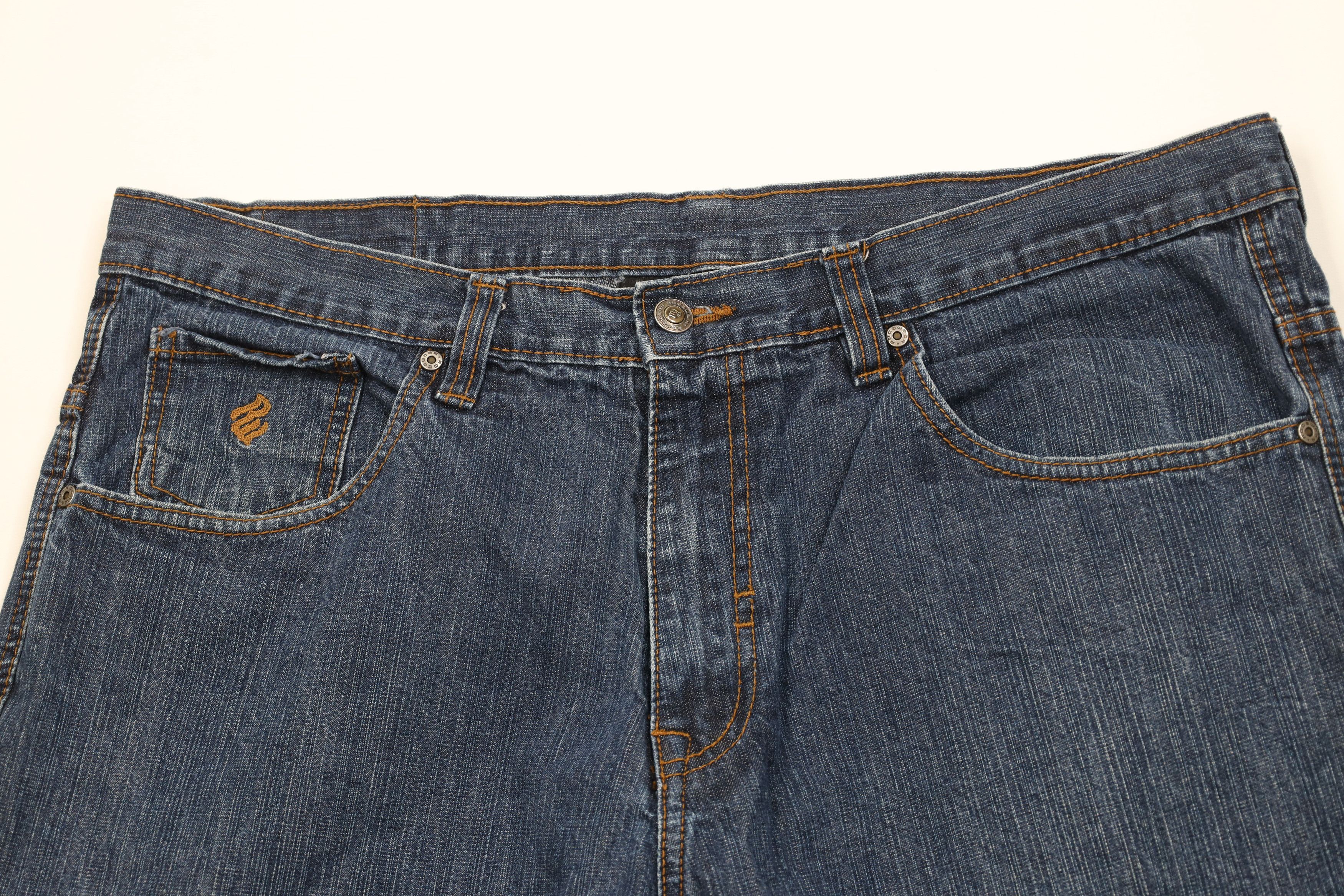 Rocawear Vintage 90s Y2K Rocawear Fit Denim Jean Shorts Blue Cotton Size US 40 / EU 56 - 2 Thumbnail