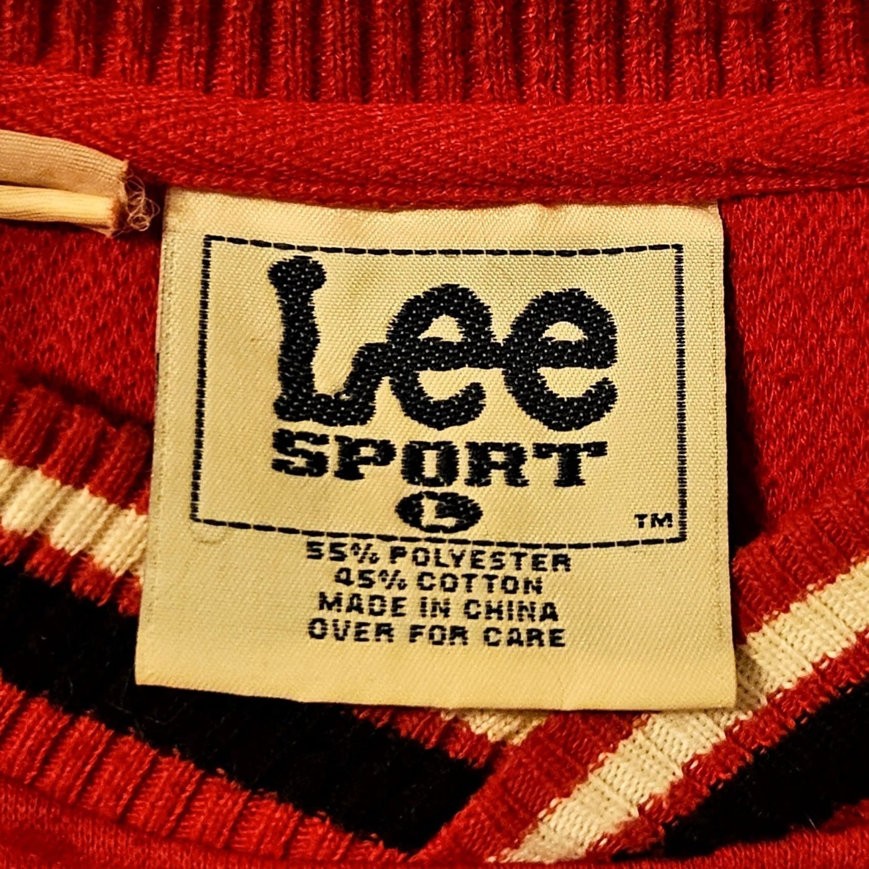 Lee VINTAGE Lee Sport Sweatshirt Tampa Bay Buccaneers NFL Pullover Mens L Red Embroidered Logo 90s Football Graphic Print Heavyweight Size US L / EU 52-54 / 3 - 3 Thumbnail